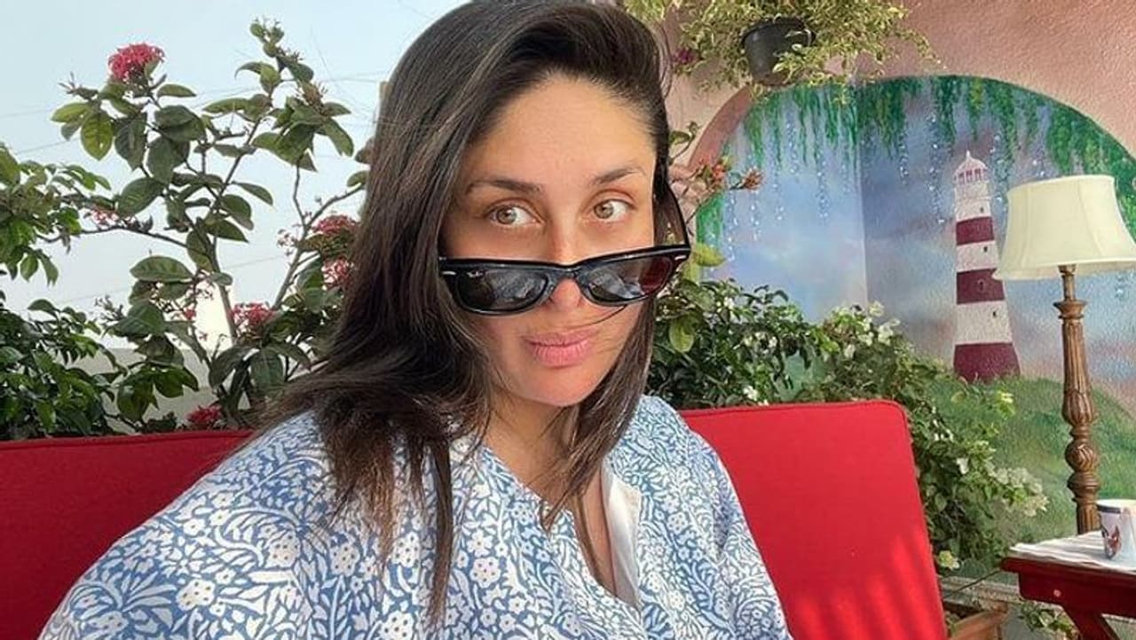 <p>Kareena Kapoor, who recently became a mom the second time, shared a throwback picture with her darling hubby, Saif Ali Khan and her girl gang. </p> <p>Kareena Kapoor, who recently became a mom the second time, shared a throwback picture with her darling hubby, Saif Ali Khan and her girl gang. </p>