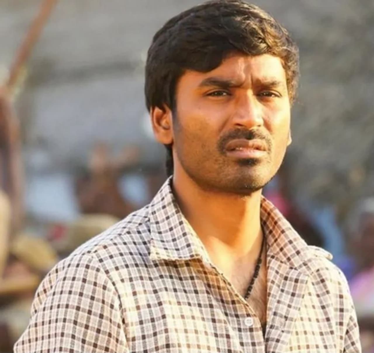 <p>இவர் தன்னுடைய சகோதரர் இயக்கத்தில் நடித்த 'துள்ளுவதோ இளமை' படத்தில், கச்சிதமாக கதாபாத்திரத்திற்கு பொருந்தி நடித்திருந்தாலும், மற்ற மற்ற படங்களில் நடித்து முன்னணி நடிகராக உயர்வாரா? என்ற கேள்வி பலரது மனதிலும் இருந்தது.</p><p> </p> <p>இவர் தன்னுடைய சகோதரர் இயக்கத்தில் நடித்த 'துள்ளுவதோ இளமை' படத்தில், கச்சிதமாக கதாபாத்திரத்திற்கு பொருந்தி நடித்திருந்தாலும், மற்ற மற்ற படங்களில் நடித்து முன்னணி நடிகராக உயர்வாரா? என்ற கேள்வி பலரது மனதிலும் இருந்தது.</p><p> </p>