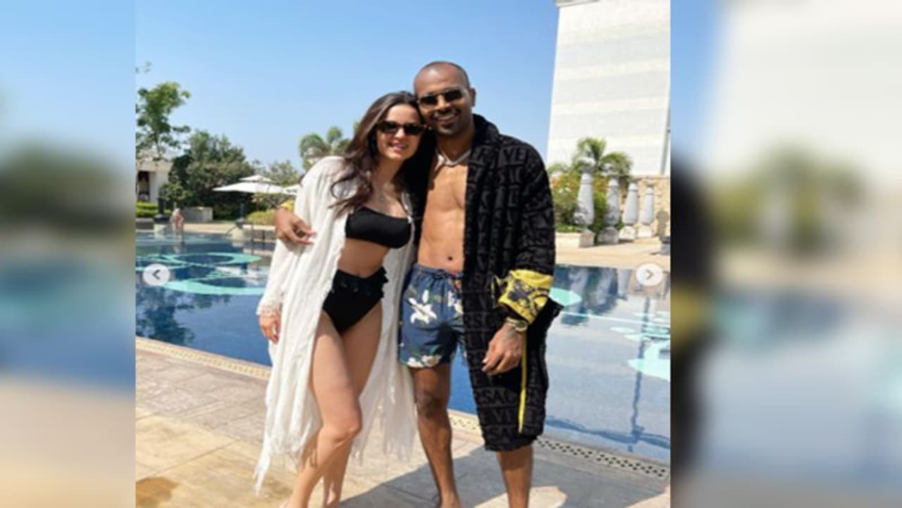 <p>Indian all rounder Hardik Pandya never fails to entertain, especially with his volcanic batting skills. His personal life has also become entertaining following his marriage to Serbia based Bollywood hottie Natasa Stankovic.</p> <p>Indian all rounder Hardik Pandya never fails to entertain, especially with his volcanic batting skills. His personal life has also become entertaining following his marriage to Serbia based Bollywood hottie Natasa Stankovic.</p>