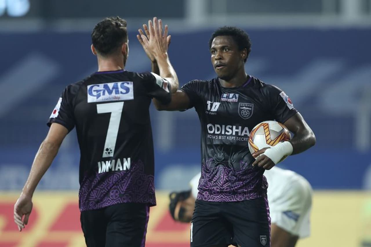 <p>There was no respite for Odisha FC or Kerala Blasters FC, as both settled for a 2 2 draw in the 2020 21 Indian Super League, at the Fatorda Stadium in Bengaluru, on Thursday. With this draw, while Odisha stays at the bottom of the table, with no chance of making it to the playoffs, while Blasters rises a spot to ninth.</p>