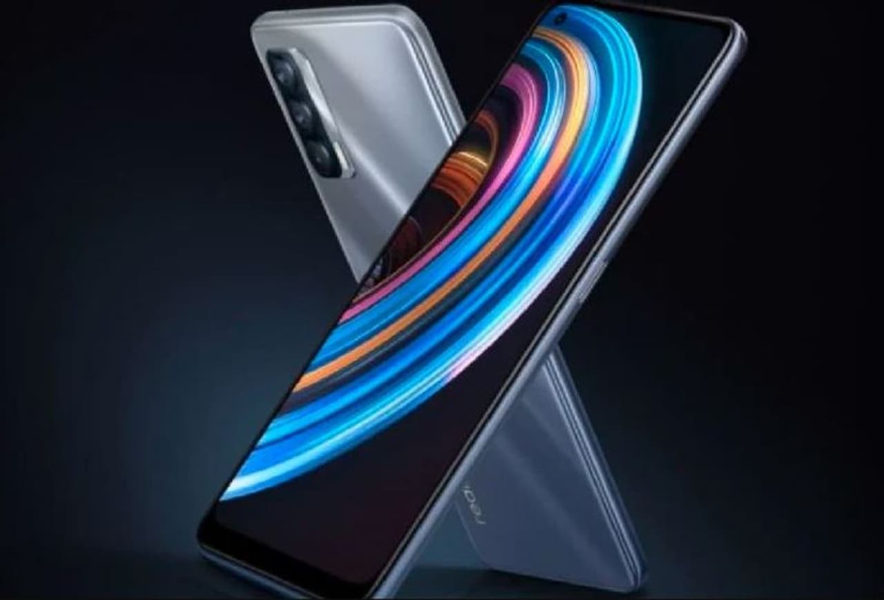 <p><strong>రియల్మీ ఎక్స్ 7 స్పెసిఫికేషన్లు </strong><br />రియల్మీ ఎక్స్ 7 లో 6.4 అంగుళాల పూర్తి హెచ్డి+ డిస్ ప్లే 2400 × 1080 పిక్సెల్స్ రిజల్యూషన్, ఏఎంఓఎల్ఈడి డిస్ ప్లే, డిస్ ప్లే భద్రత కోసం కార్నింగ్ గొరిల్లా గ్లాస్ ప్రొటెక్షన్ ఇచ్చారు. ఇది కాకుండా ఆక్టాకోర్ డైమెన్సిటీ 800 యు ప్రాసెసర్ ఫోన్లో అందించారు. ఈ స్మార్ట్ఫోన్ ఆండ్రాయిడ్ 10 ఆపరేటింగ్ సిస్టమ్లో పనిచేస్తుంది. దీనికి డిస్ ప్లే యూఐ ఇంటర్ ఫేస్ ఉంది. ఈ ఫోన్కు 8 జీబీ ర్యామ్, 128 జీబీ వరకు స్టోరేజ్ లభిస్తుంది.<br /> </p> <p><strong>రియల్మీ ఎక్స్ 7 స్పెసిఫికేషన్లు </strong><br />రియల్మీ ఎక్స్ 7 లో 6.4 అంగుళాల పూర్తి హెచ్డి+ డిస్ ప్లే 2400 × 1080 పిక్సెల్స్ రిజల్యూషన్, ఏఎంఓఎల్ఈడి డిస్ ప్లే, డిస్ ప్లే భద్రత కోసం కార్నింగ్ గొరిల్లా గ్లాస్ ప్రొటెక్షన్ ఇచ్చారు. ఇది కాకుండా ఆక్టాకోర్ డైమెన్సిటీ 800 యు ప్రాసెసర్ ఫోన్లో అందించారు. ఈ స్మార్ట్ఫోన్ ఆండ్రాయిడ్ 10 ఆపరేటింగ్ సిస్టమ్లో పనిచేస్తుంది. దీనికి డిస్ ప్లే యూఐ ఇంటర్ ఫేస్ ఉంది. ఈ ఫోన్కు 8 జీబీ ర్యామ్, 128 జీబీ వరకు స్టోరేజ్ లభిస్తుంది.<br /> </p>