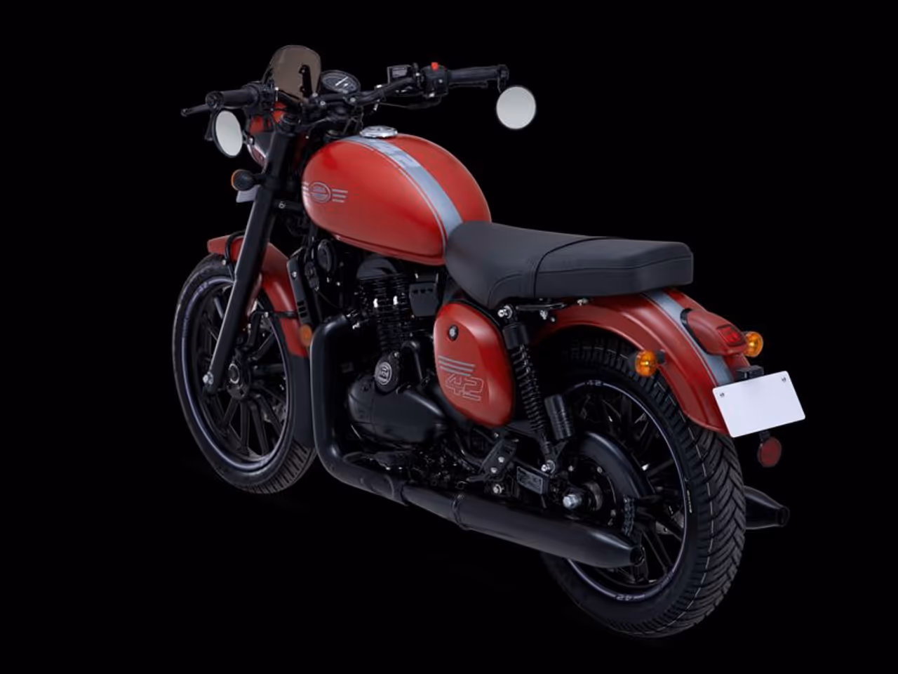 <p>ತನ್ನ ಬಳಗಕ್ಕೆ ಮೂವರು ಹೊಚ್ಚ ಹೊಸ ಹಾಗೂ ಅತ್ಯದ್ಭುತ ಸದಸ್ಯರನ್ನು ಸೇರ್ಪಡೆ ಗೊಳಿಸಿಕೊಳ್ಳುವ ಮೂಲಕ ಜಾವಾ 42 ಕುಟುಂಬವು ಜಾವಾ 2.1ರ ಅದ್ಧೂರಿ ಪ್ರವೇಶವನ್ನು ಘೋಷಿಸಿದೆ. ದೇಶದಲ್ಲಿನ ತಮ್ಮ ಮೋಟಾರ್‍ಸೈಕಲ್‍ಗಳ ಮಾಡೆಗಳ ಸಾಲಿಗೆ ಹೊಸ ಸೇರ್ಪಡೆ ಆಗುತ್ತಿರುವುದನ್ನು ಘೋಷಿಸಲು ಕ್ಲಾಸಿಕ್ ಲೆಜೆಂಡ್ಸ್ ಸಂಸ್ಥೆಯು ಹೆಮ್ಮೆ ಪಡುತ್ತದೆ. ಹಾಗೇ ಈ ಹೊಸ ಮೋಟಾರ್‍ಸೈಕಲ್‍ಗಳು ದೇಶದಾದ್ಯಂತ ಇರುವ ಎಲ್ಲ ಕ್ಲಾಸಿಕ್ ಲೆಜೆಂಡ್ಸ್ ಜಾವಾ ಡೀಲರ್‍ಷಿಪ್‍ಗಳಲ್ಲಿ ಲಭ್ಯವಿರಲಿವೆ.</p>