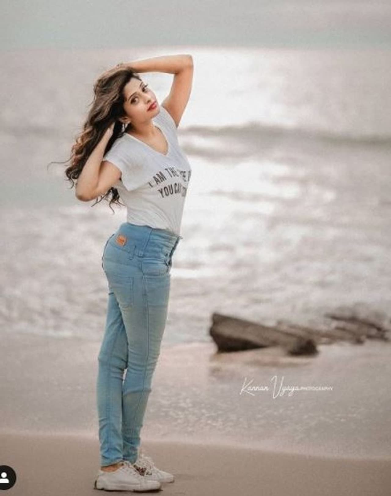 <p>செம்ம ஸ்டைலாக சுனு லட்சுமி </p> <p>செம்ம ஸ்டைலாக சுனு லட்சுமி </p>