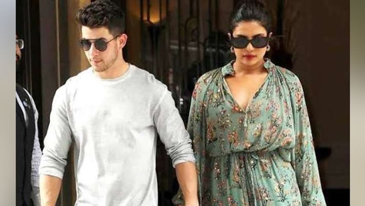 <p>While talking with Drew Barrymore, our desi girl and Global icon Priyanka Chopra revealed why she hates working out with Nick Jonas.</p> <p>While talking with Drew Barrymore, our desi girl and Global icon Priyanka Chopra revealed why she hates working out with Nick Jonas.</p>