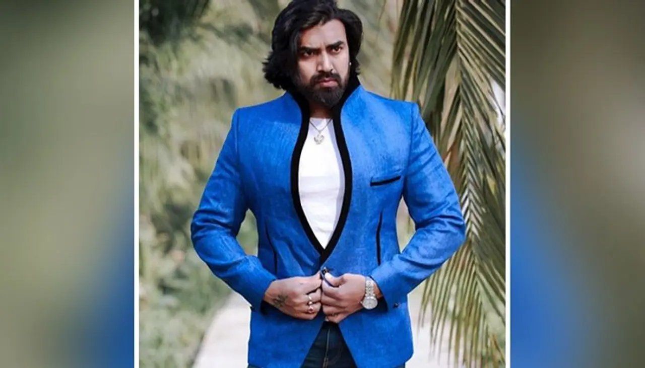 <p style="text align: justify;">Sandeep Nahar was featured in M.S Dhoni The Untold Story, Kesari and Khandaani Shafakhana. A video of his went viral on social media platforms before he was found dead.</p> <p style="text align: justify;">Sandeep Nahar was featured in M.S Dhoni The Untold Story, Kesari and Khandaani Shafakhana. A video of his went viral on social media platforms before he was found dead.</p>