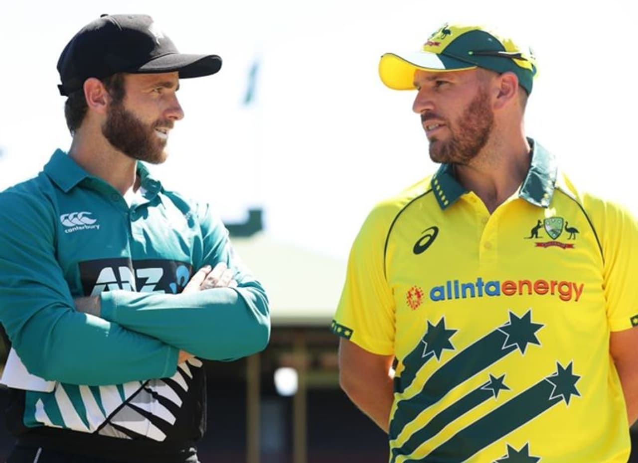 <p>நியூசிலாந்து ஆஸ்திரேலியா இடையேயான 5 டி20 போட்டிகள் கொண்ட தொடரின் முதலிரண்டு போட்டிகளிலும் நியூசிலாந்து அணி வென்றது. அந்த 2 போட்டிகளிலும் படுமோசமாக பேட்டிங் ஆடினார் ஆஸி., கேப்டன் ஆரோன் ஃபின்ச். பேட்டிங்கில் சொதப்பியதுடன், அவரது கேப்டன்சியில் ஆஸி., அணி தோல்விகளை சந்தித்துவருவதால், ஆரோன் ஃபின்ச்சை கேப்டன்சியிலிருந்து நீக்குவது குறித்த விவாதம் எழுந்தது.</p> <p>நியூசிலாந்து ஆஸ்திரேலியா இடையேயான 5 டி20 போட்டிகள் கொண்ட தொடரின் முதலிரண்டு போட்டிகளிலும் நியூசிலாந்து அணி வென்றது. அந்த 2 போட்டிகளிலும் படுமோசமாக பேட்டிங் ஆடினார் ஆஸி., கேப்டன் ஆரோன் ஃபின்ச். பேட்டிங்கில் சொதப்பியதுடன், அவரது கேப்டன்சியில் ஆஸி., அணி தோல்விகளை சந்தித்துவருவதால், ஆரோன் ஃபின்ச்சை கேப்டன்சியிலிருந்து நீக்குவது குறித்த விவாதம் எழுந்தது.</p>