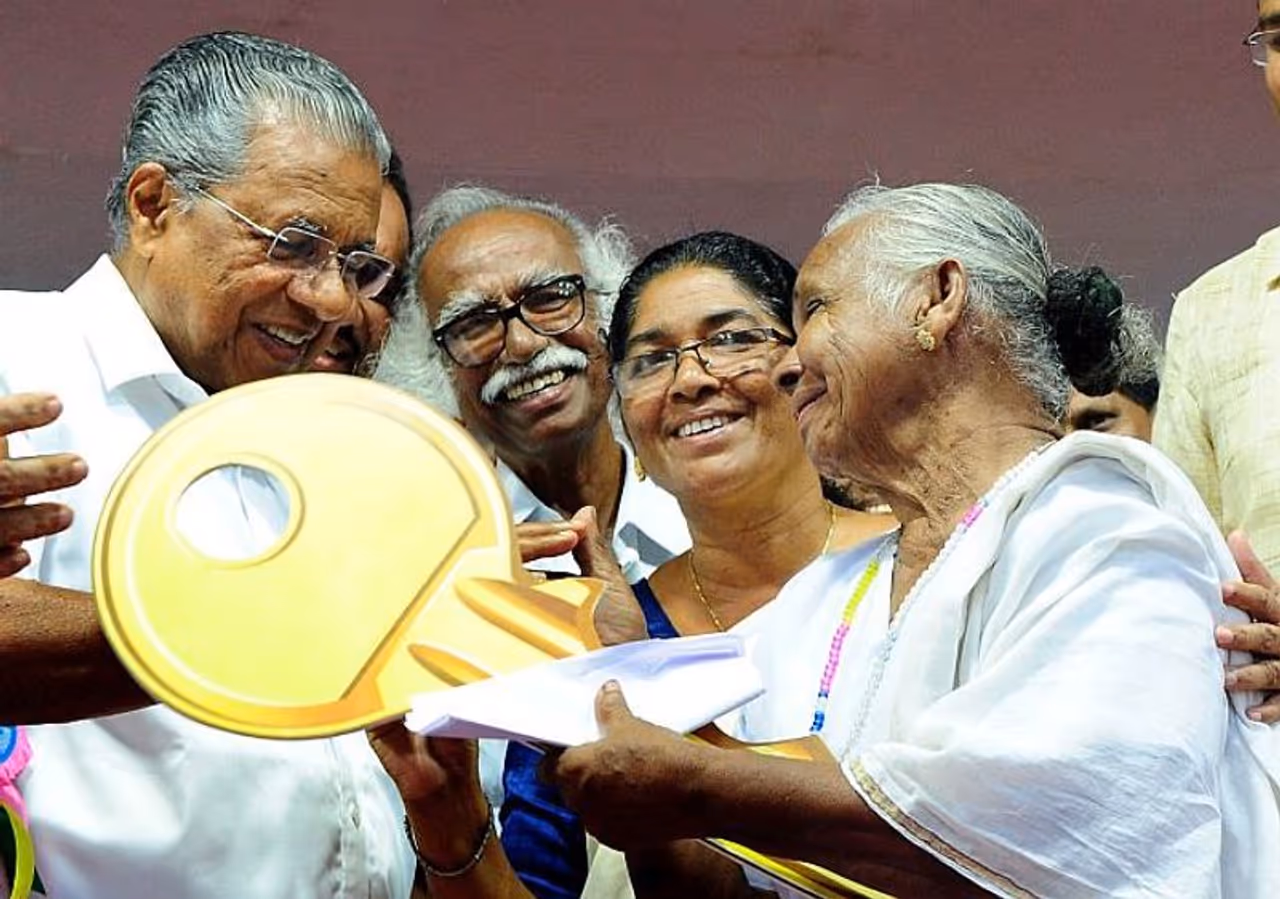 <p>In a major endorsement for his administration, Kerala Chief Minister Pinarayi Vijayan is the most favoured person to occupy the post after the assembly election slated to happen in the next couple of months.<br /> </p><p>The Asianet News CFore pre poll survey has thrown up a resounding endorsement of Pinarayi Vijayan as the state's next chief minister.</p> <p>In a major endorsement for his administration, Kerala Chief Minister Pinarayi Vijayan is the most favoured person to occupy the post after the assembly election slated to happen in the next couple of months.<br /> </p><p>The Asianet News CFore pre poll survey has thrown up a resounding endorsement of Pinarayi Vijayan as the state's next chief minister.</p>
