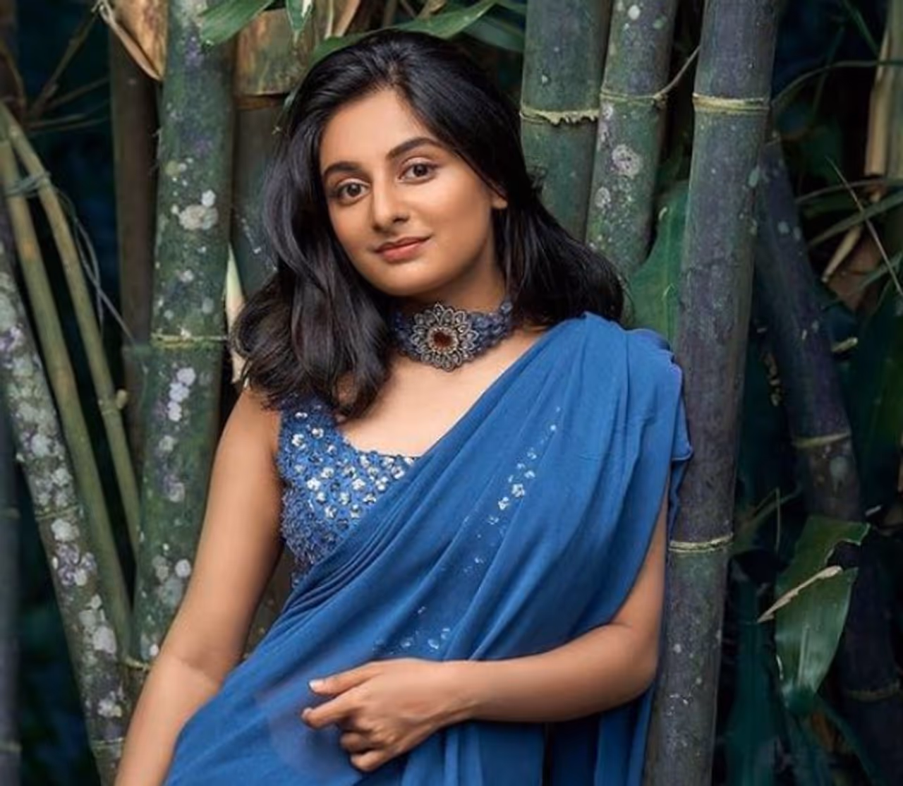 <p>ದೃಶ್ಯಂ ಸಿನಿಮಾದಲ್ಲಿ ಮೋಹನ್ಲಾಲ್ ಮಗಳಾಗಿ ನಟಿಸಿರುವುದು ಎಸ್ತರ್ ಅನಿಲ್</p>