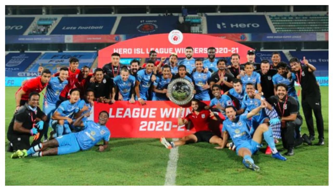 <p>ATK Mohun Bagan succumbed to Mumbai City FC twice during the 2020 21 Indian Super League, suffering yet another loss (2 0) at the GMC Stadium in Goa on Sunday. Following this, ATKMB has finished second, while City has claimed the top spot, thus winning the League Winners Shield and sealing its berth in the AFC Champions League.</p> <p>ATK Mohun Bagan succumbed to Mumbai City FC twice during the 2020 21 Indian Super League, suffering yet another loss (2 0) at the GMC Stadium in Goa on Sunday. Following this, ATKMB has finished second, while City has claimed the top spot, thus winning the League Winners Shield and sealing its berth in the AFC Champions League.</p>