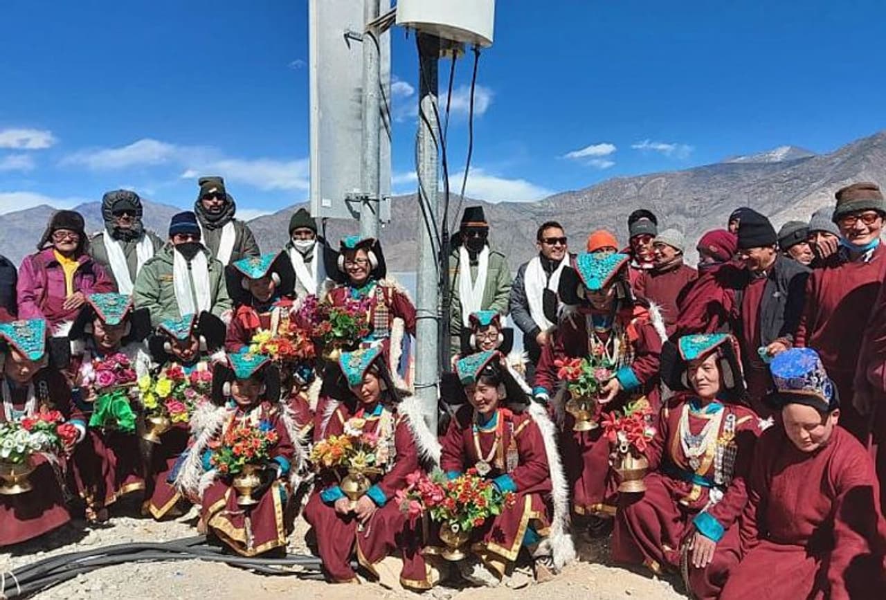 <p>Delivering a boost to the existing civil military bonhomie in the Ladakh region, the Indian Army has laid Optical Fiber Cable for a mobile network in the border villages of Ladakh within seven days.<br />&nbsp;</p><p>The job was taken up after Chushul councillor Konchok Stanzin made a proposal before Leh based XIV Corps commander Lt Gen PGK Menon.&nbsp;<br />&nbsp;</p><p>Villages Merak and Khakted on the southern bank of Pangong Tso were connected to their first mobile network from state owned telecom service provider Bharat Sanchar Nigam Limited on March 1.&nbsp;<br />&nbsp;</p><p>Talking to Asianet Newsable, Chushul Councillor Konchok Stanzin said, "The network is set up in my constituency from Chushul to Merak which is around 25 km in distance. BSNL provided the equipment, the Army lay the OFC, the battery banks were arranged in the villages while I provided the solar power plant from my Constituency Development Fund."</p>