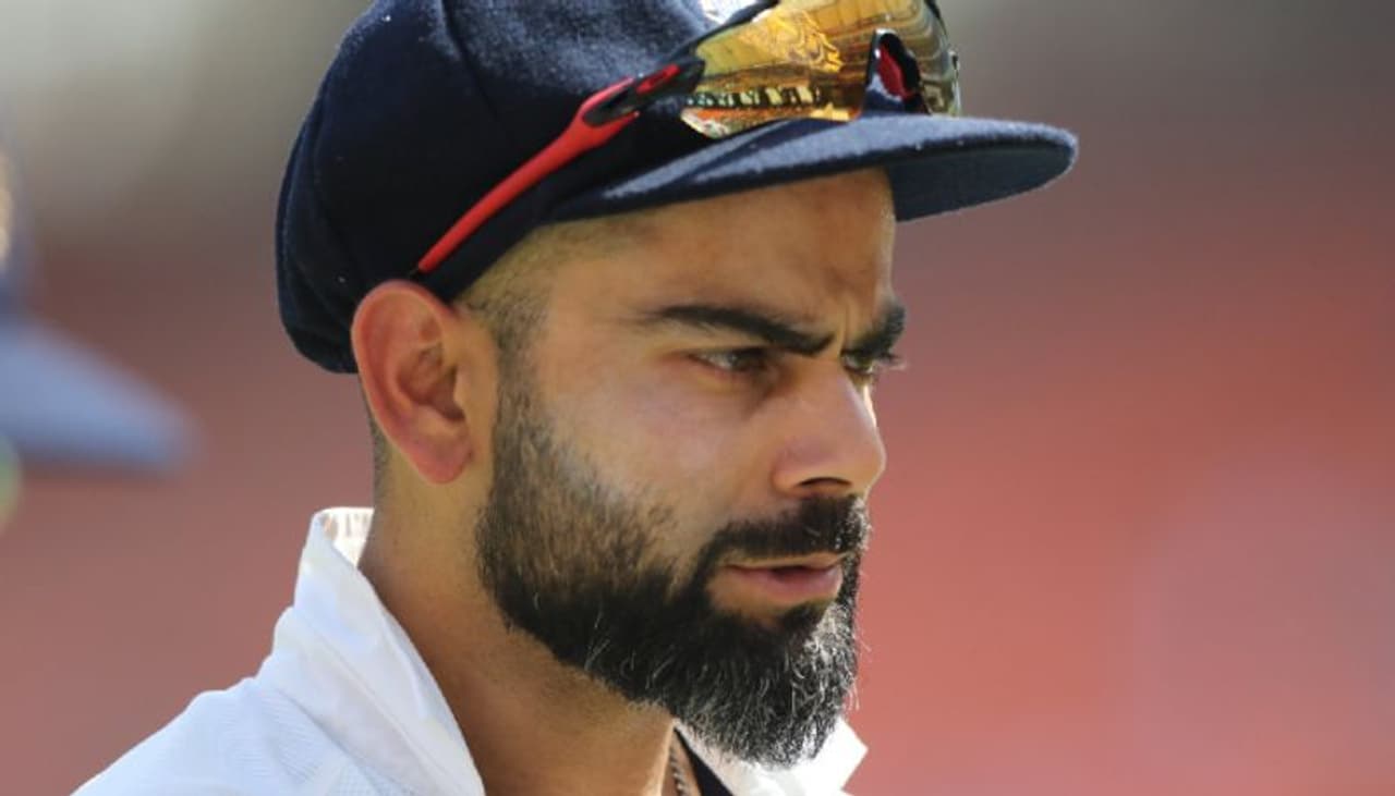 <p>విరాట్ కోహ్లీ క్రికెట్ కెరీర్‌లో డిప్రెషన్ పీరియడ్‌గా చెప్పుకునే 2014 ఇంగ్లాండ్ టూర్‌లో ఒకే టెస్టు సిరీస్‌లో రెండు సార్లు డకౌట్ అయ్యాడు విరాట్ కోహ్లీ. మళ్లీ ఏడేళ్ల తర్వాత ఇంగ్లాండ్‌పైనే ఒకే సిరీస్‌లో రెండు సార్లు డకౌట్ అయ్యాడు విరాట్ కోహ్లీ...</p>