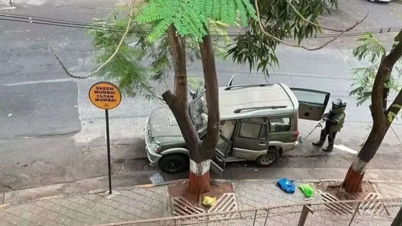 <p>In a sensational twist in the case pertaining to the explosive laden vehicle found near industrialist Mukesh Ambani residence, the owner of the vehicle has been found dead.<br /> </p><p>Mumbai Police officials said that the body of Mansukh Hiren, whose Scorpio Sports Utility Vehicle was found parked near Mukesh Ambani's residence Antilia with explosive gelatin inside it, allegedly ended his life by jumping into the Kalwa Creek. <br /> </p><p>Mumbai Police have registered a case of accidental death.<br /> </p><p>Around 2.5 kg Gelatin was recovered from Mansukh's vehicle.</p> <p>In a sensational twist in the case pertaining to the explosive laden vehicle found near industrialist Mukesh Ambani residence, the owner of the vehicle has been found dead.<br /> </p><p>Mumbai Police officials said that the body of Mansukh Hiren, whose Scorpio Sports Utility Vehicle was found parked near Mukesh Ambani's residence Antilia with explosive gelatin inside it, allegedly ended his life by jumping into the Kalwa Creek. <br /> </p><p>Mumbai Police have registered a case of accidental death.<br /> </p><p>Around 2.5 kg Gelatin was recovered from Mansukh's vehicle.</p>