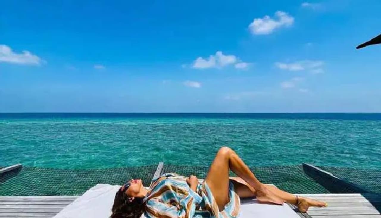 യാത്ര ചെയ്യാനും ഇഷ്ടമുള്ള താരം ഇപ്പോള്‍ അവധിക്കാലം ആഘോഷിക്കുന്നതിന്‍റെ തിരക്കിലാണ്.