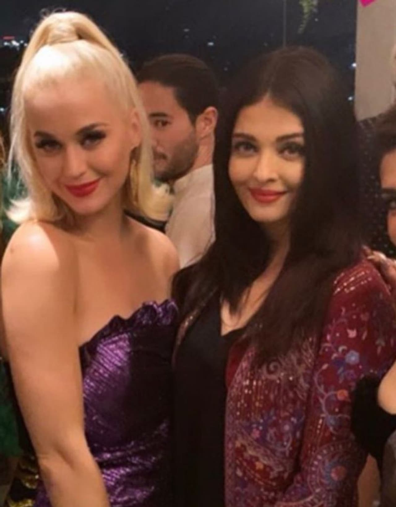 <p>ಐಶ್ವರ್ಯಾ ರೈ ಮತ್ತು ಪಾಪ್‌ ಸ್ಟಾರ್‌ ಕೇಟಿ ಪೆರಿಯ&nbsp;ಫೋಟೋ ಟ್ರೋಲ್ ಆಗಿತ್ತು.&nbsp;</p>