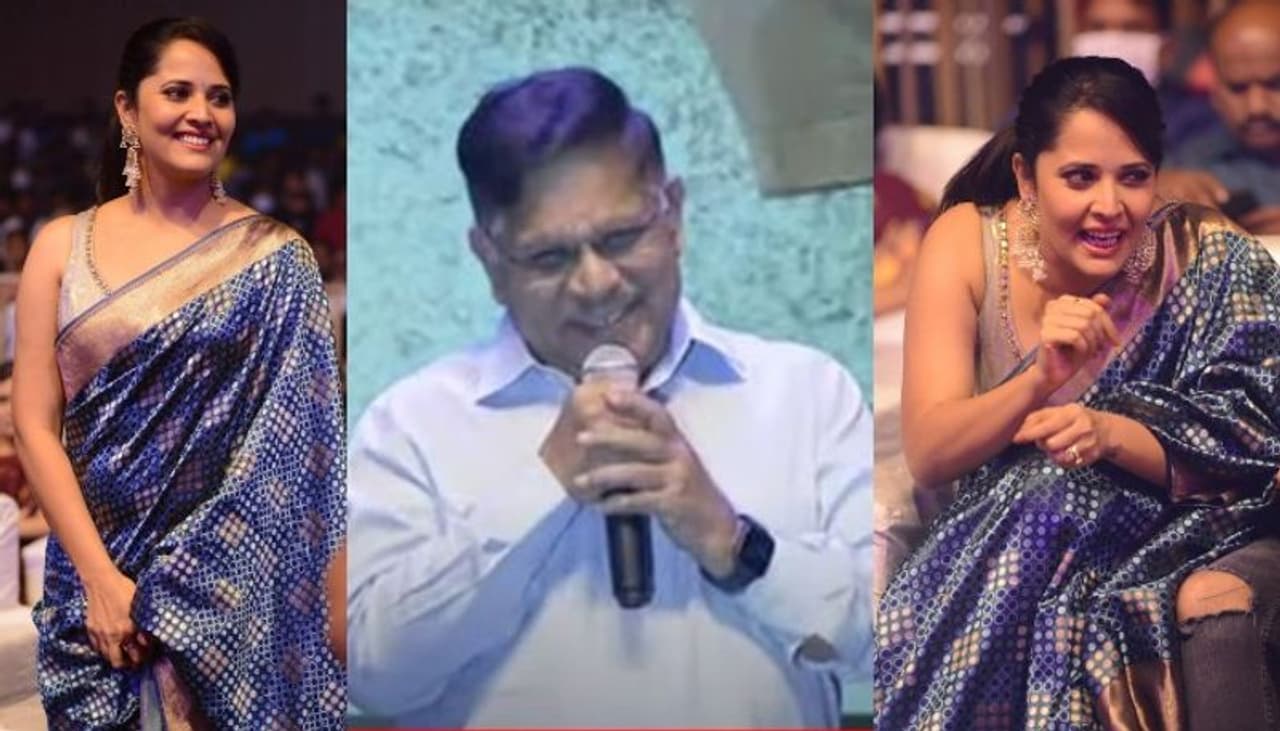 ఇటీవల కార్తికేయ హీరోగా, లావణ్య త్రిపాఠి హీరోయిన్గా నటించిన `చావు కబురు చల్లగా` చిత్ర ప్రీ రిలీజ్ ఈవెంట్ జరిగింది. ఇటీవల కార్తికేయ హీరోగా, లావణ్య త్రిపాఠి హీరోయిన్గా నటించిన `చావు కబురు చల్లగా` చిత్ర ప్రీ రిలీజ్ ఈవెంట్ జరిగింది.