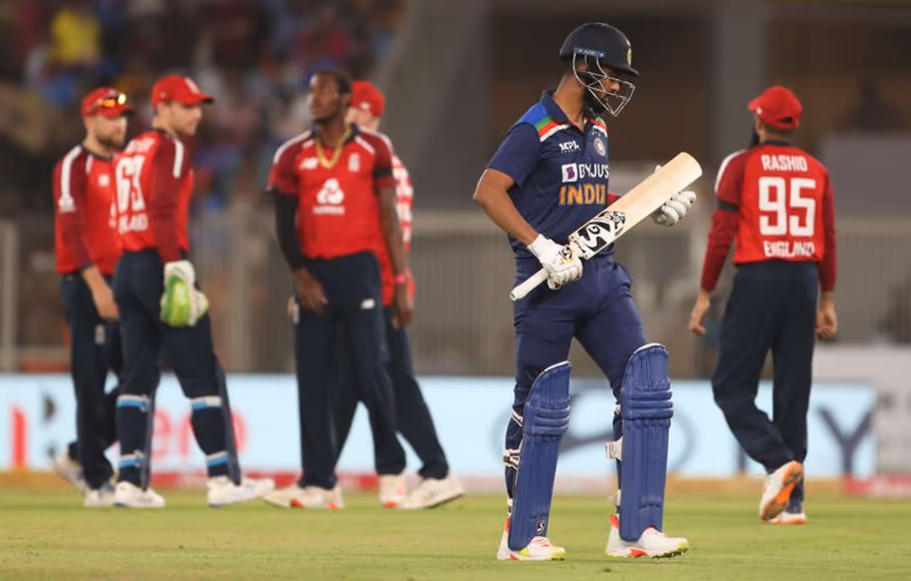 <p>Indian wicketkeeper opening batsman KL Rahul is undoubtedly one of India's most promising batsmen, especially in the limited overs circuit. In the Indian Premier League, he plays for Punjab Kings, while he finished as the highest run scorer during the 2020 season.</p> <p>Indian wicketkeeper opening batsman KL Rahul is undoubtedly one of India's most promising batsmen, especially in the limited overs circuit. In the Indian Premier League, he plays for Punjab Kings, while he finished as the highest run scorer during the 2020 season.</p>