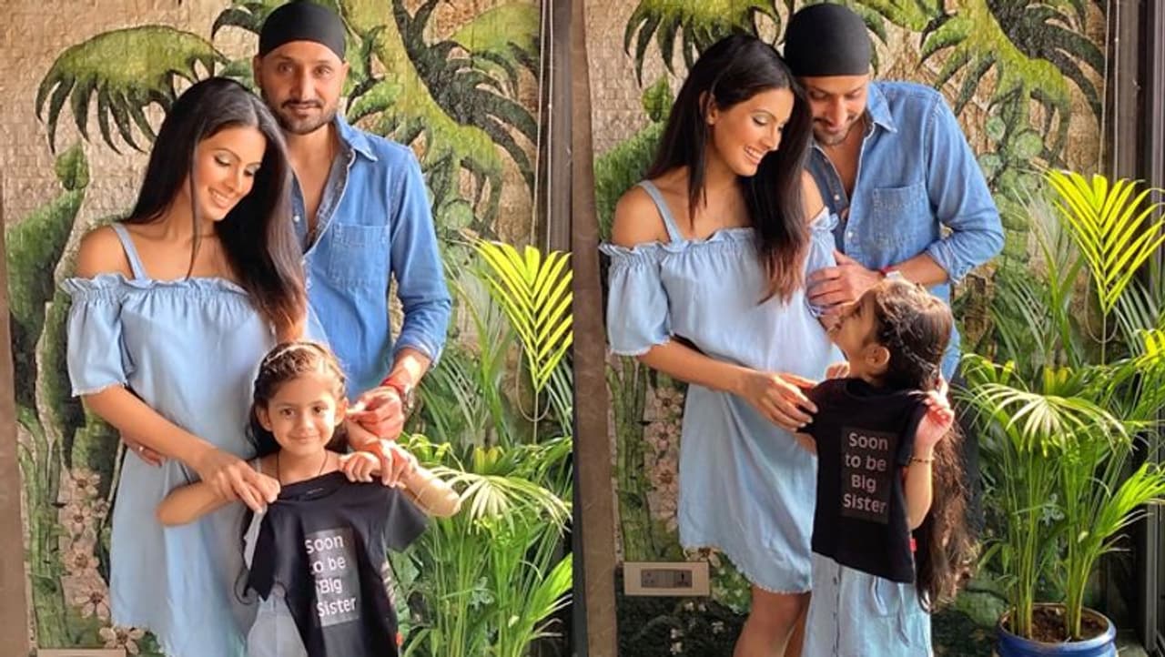 <p>టీమిండియా చోటు కోసం ఎన్నాళ్ల నుంచో ఎదురుచూస్తున్న సీనియర్ మోస్ట్ స్పిన్నర్ హర్భజన్ సింగ్, ఈ ఏడాది ఐపీఎల్లో కోల్కత్తా నైట్రైడర్స్ తరుపున ఆడబోతున్న విషయం తెలిసిందే. </p> <p>టీమిండియా చోటు కోసం ఎన్నాళ్ల నుంచో ఎదురుచూస్తున్న సీనియర్ మోస్ట్ స్పిన్నర్ హర్భజన్ సింగ్, ఈ ఏడాది ఐపీఎల్లో కోల్కత్తా నైట్రైడర్స్ తరుపున ఆడబోతున్న విషయం తెలిసిందే. </p>