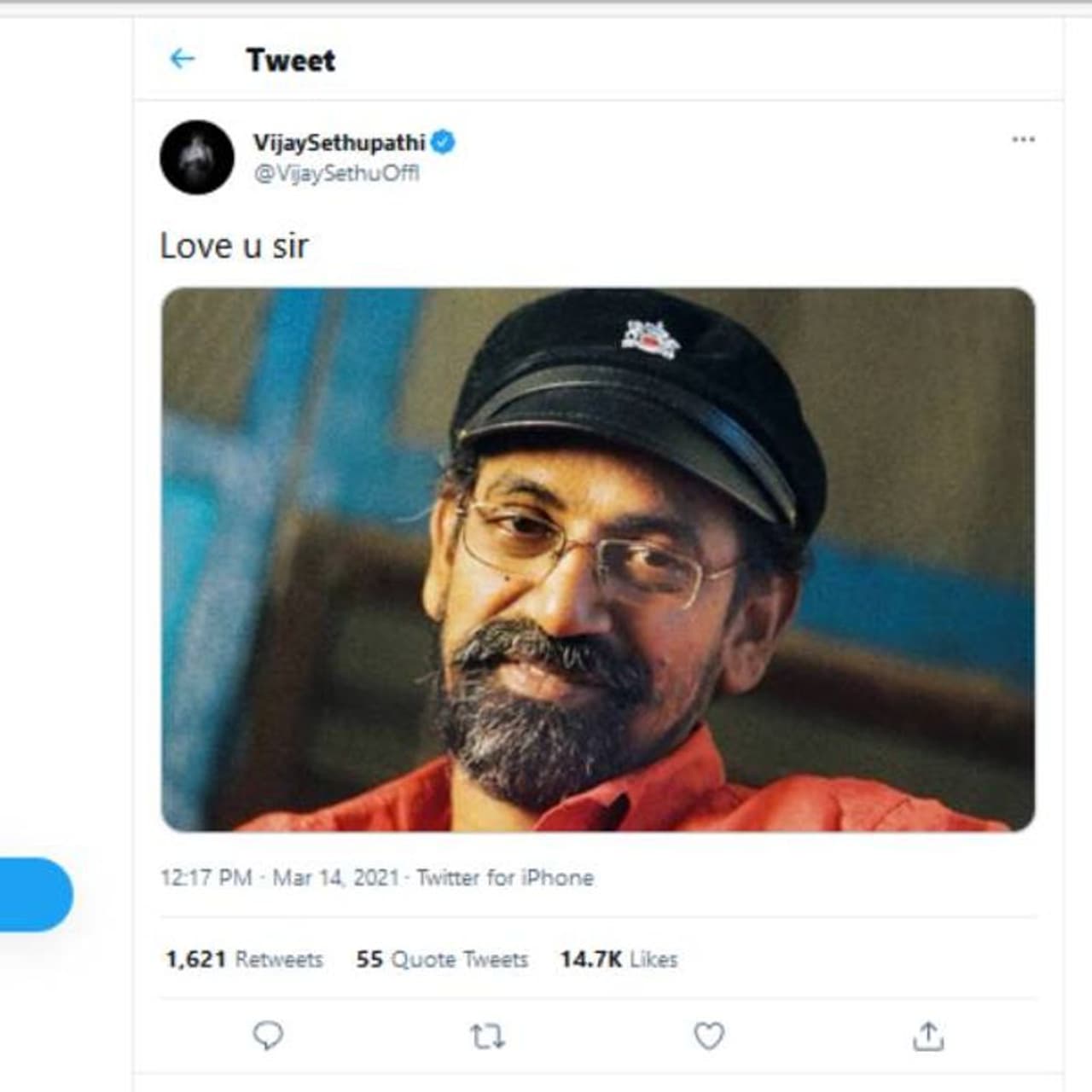 <p>இயக்குநர் எஸ்.பி. ஜனநாதனின் கடைசி படமான லாபம் படத்தில் அவருடன் இணைந்து பணியாற்றிய மக்கள் செல்வன் விஜய் சேதுபதி தனது ட்விட்டர் பக்கத்தில் லவ் யூ சார் என எஸ்பி ஜனநாதனின் புகைப்படத்தை பதிவிட்டு உருக்கமாக ட்வீட் போட்டுள்ளார்.</p> <p>இயக்குநர் எஸ்.பி. ஜனநாதனின் கடைசி படமான லாபம் படத்தில் அவருடன் இணைந்து பணியாற்றிய மக்கள் செல்வன் விஜய் சேதுபதி தனது ட்விட்டர் பக்கத்தில் லவ் யூ சார் என எஸ்பி ஜனநாதனின் புகைப்படத்தை பதிவிட்டு உருக்கமாக ட்வீட் போட்டுள்ளார்.</p>