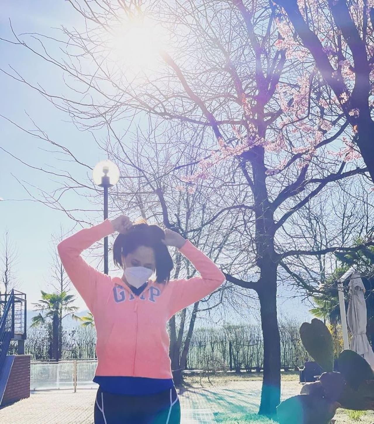 సిల్క్ స్మిత బయోపిక్, థాంక్ యూ బ్రదర్ అనే చిత్రాలు ఆమె ప్రధానంగా తెరకెక్కాయి. థాంక్ యూ బ్రదర్ మూవీ విడుదలకు సిద్ధంగా ఉంది. సిల్క్ స్మిత బయోపిక్, థాంక్ యూ బ్రదర్ అనే చిత్రాలు ఆమె ప్రధానంగా తెరకెక్కాయి. థాంక్ యూ బ్రదర్ మూవీ విడుదలకు సిద్ధంగా ఉంది.