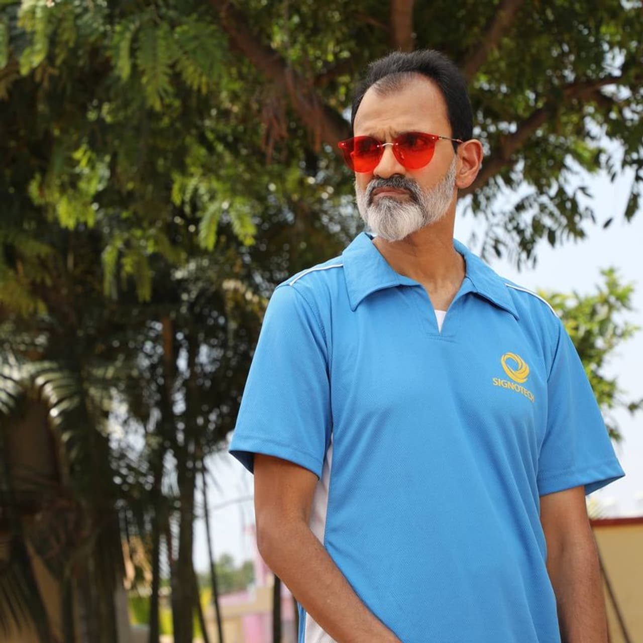 <p>ರಾಘವೇಂದ್ರ ರಾಜ್ ಕುಮಾರ್ ಶೂಟಿಂಗ್ ಜತೆಗೆ ಕ್ರಿಕೆಟ್ ನಲ್ಲಿ ಪಾಲ್ಗೊಳ್ಳುತ್ತಿರುವ ವಿಚಾರವನ್ನು ಪ್ರಥಮ್ ಹಂಚಿಕೊಂಡಿದ್ದಾರೆ.</p> <p>ರಾಘವೇಂದ್ರ ರಾಜ್ ಕುಮಾರ್ ಶೂಟಿಂಗ್ ಜತೆಗೆ ಕ್ರಿಕೆಟ್ ನಲ್ಲಿ ಪಾಲ್ಗೊಳ್ಳುತ್ತಿರುವ ವಿಚಾರವನ್ನು ಪ್ರಥಮ್ ಹಂಚಿಕೊಂಡಿದ್ದಾರೆ.</p>