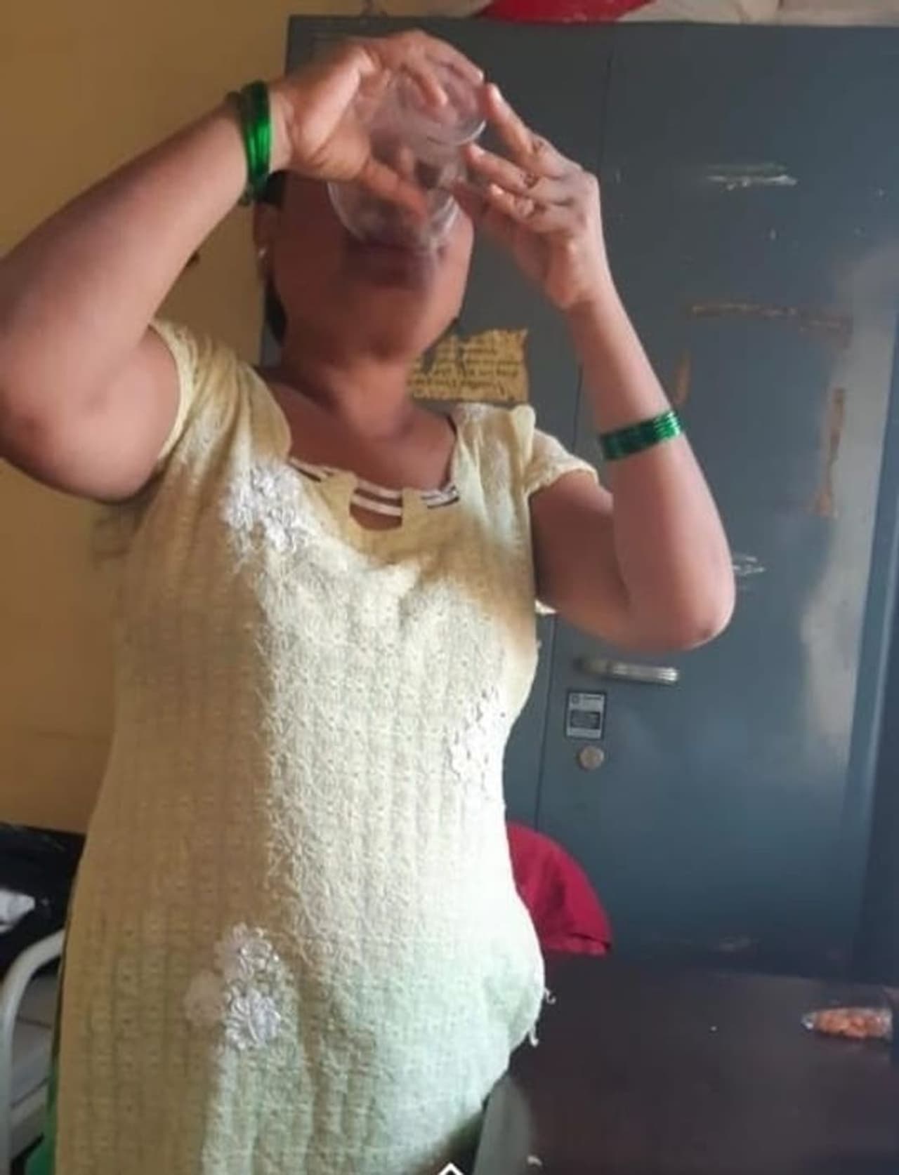 <p>ಬೆಳಗಾವಿ ಜಿಲ್ಲೆಯ ಗೋಕಾಕ್ ತಾಲೂಕಿನ ಶಿಂಧಿಕುರಬೇಟ ಗ್ರಾಮ</p> <p>ಬೆಳಗಾವಿ ಜಿಲ್ಲೆಯ ಗೋಕಾಕ್ ತಾಲೂಕಿನ ಶಿಂಧಿಕುರಬೇಟ ಗ್ರಾಮ</p>