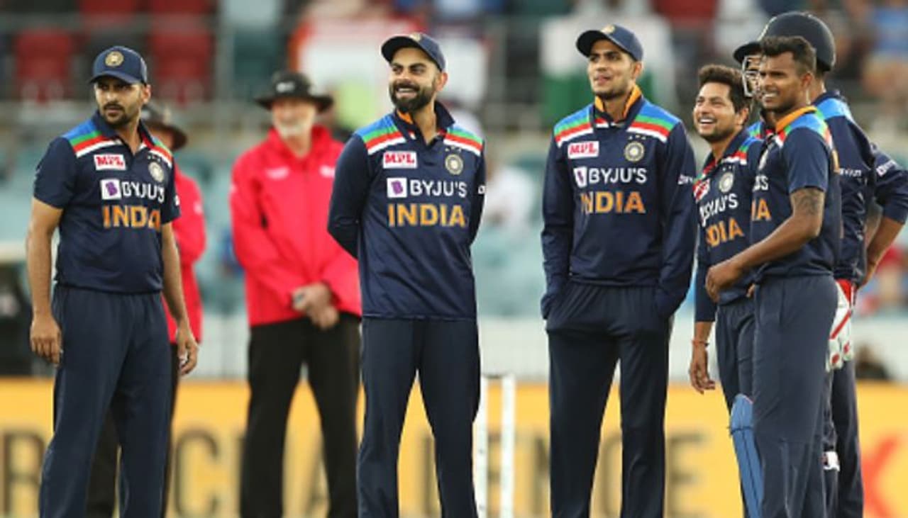 <p>టీ20 వరల్డ్‌కప్ ముందు అధికారికంగా టీమిండియా ఆడబోయే టీ20 సిరీస్ ఇంగ్లాండ్‌తో జరుగుతున్న టీ20 సిరీస్. దీని తర్వాత ఐపీఎల్, టెస్టు ఛాంపియన్ షిప్, ఇంగ్లాండ్ టూర్‌లో టెస్టులతో బిజీగా ఉంటుంది భారత జట్టు...</p>