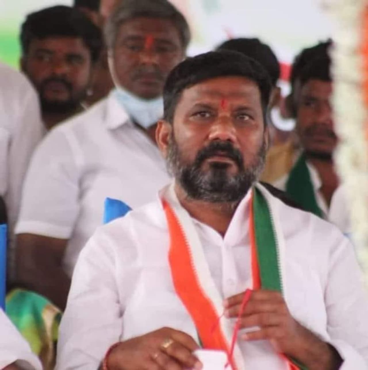 <p>ಮಸ್ಕಿ ವಿಧಾನಸಭಾ ಕ್ಷೇತ್ರದ ಕಾಂಗ್ರೆಸ್ ಅಭ್ಯರ್ಥಿಯಾಗಿ ಆರ್. ಬಸನಗೌಡ ತುರ್ವಿಹಾಳ್ ಅವರಿಗೆ ಟಿಕೆಟ್ ಫಿಕ್ಸ್ ಆಗಿದ್ದು, ಚುನಾವಣಾ ಪ್ರಚಾರ ಕೂಡ ಭರ್ಜರಿ ನಡೆಸಿದ್ದಾರೆ.</p> <p>ಮಸ್ಕಿ ವಿಧಾನಸಭಾ ಕ್ಷೇತ್ರದ ಕಾಂಗ್ರೆಸ್ ಅಭ್ಯರ್ಥಿಯಾಗಿ ಆರ್. ಬಸನಗೌಡ ತುರ್ವಿಹಾಳ್ ಅವರಿಗೆ ಟಿಕೆಟ್ ಫಿಕ್ಸ್ ಆಗಿದ್ದು, ಚುನಾವಣಾ ಪ್ರಚಾರ ಕೂಡ ಭರ್ಜರಿ ನಡೆಸಿದ್ದಾರೆ.</p>