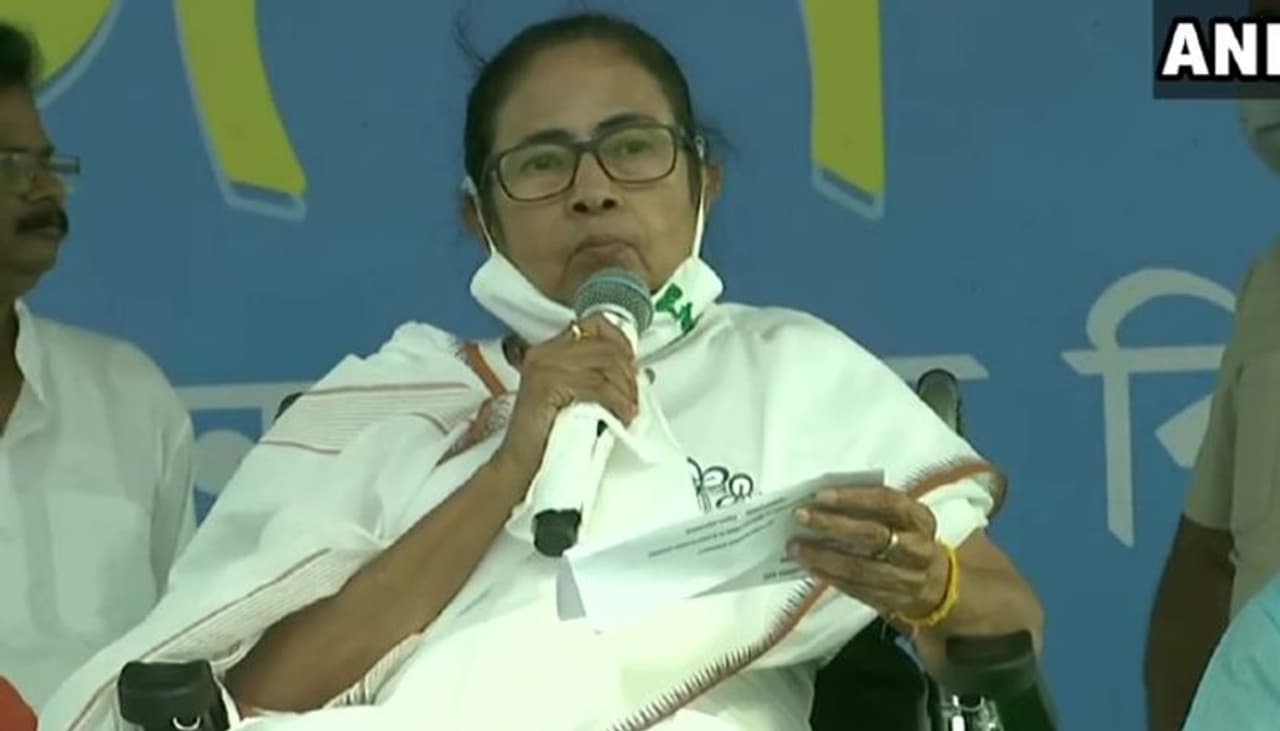 <p>The TMC wrote in the letter, “We request you to immediately intervene and direct necessary steps to be taken by police.”<br />&nbsp;</p>