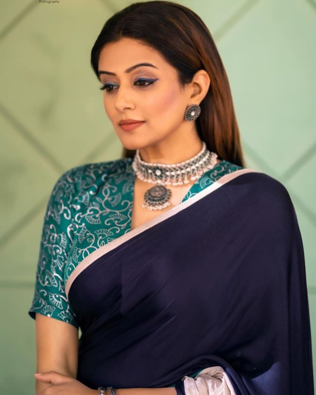 ప్రియమణి `ఢీ` ఛాంపియన్స్ డాన్స్‌ కోసం గ్లామరస్‌గా ముస్తాబైంది ప్రియమణి. ఈ బుధవారం రాత్రి ఈ ఎపిసోడ్‌ ప్రసారం కానుంది.