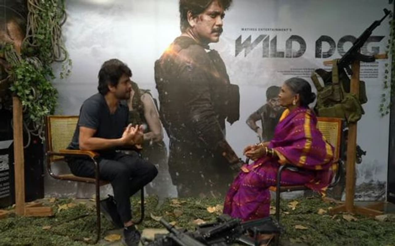 నాగార్జున నటించిన `వైల్డ్ డాగ్‌` చిత్రం ఫిబ్రవరి 2న విడుదల కానుంది. అహిషోర్‌ సాల్మన్‌ దర్శకత్వంలో రూపొందిన చిత్రమిది. సయామీ ఖేర్‌, దియా మీర్జా హీరోయిన్లుగా నటించారు. ఈ సినిమా విడుదలకు సిద్ధమవుతుంది.