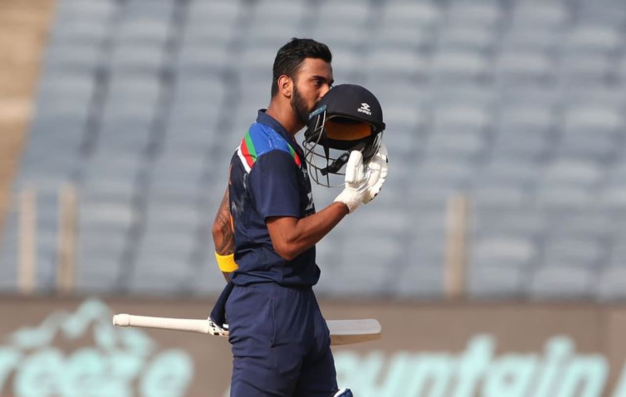 <p>Indian wicketkeeper opening batsman KL Rahul is one of the prolific ones for Team India. He is currently nailing it with his performances and working hard as a leader for Punjab Kings in the Indian Premier League.</p> <p>Indian wicketkeeper opening batsman KL Rahul is one of the prolific ones for Team India. He is currently nailing it with his performances and working hard as a leader for Punjab Kings in the Indian Premier League.</p>