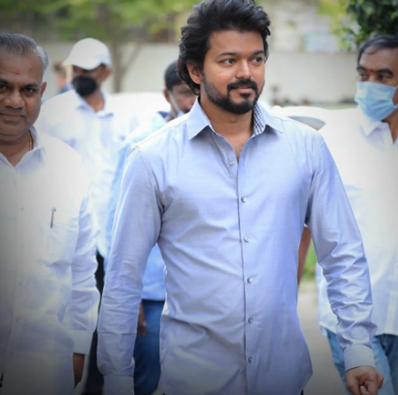 <p>மாஸ்டர் படத்திற்கு பின், தளபதி விஜய் 'கோலமாவு கோகிலா', மற்றும் சிவகார்த்திகேயன் நடித்துள்ள 'டாக்டர்' ஆகிய படத்தை இயக்கியுள்ள நெல்சன் திலீப் குமார் இயக்கத்தில் நடிப்பது ஏற்கனவே உறுதி செய்யப்பட்டது.</p> <p>மாஸ்டர் படத்திற்கு பின், தளபதி விஜய் 'கோலமாவு கோகிலா', மற்றும் சிவகார்த்திகேயன் நடித்துள்ள 'டாக்டர்' ஆகிய படத்தை இயக்கியுள்ள நெல்சன் திலீப் குமார் இயக்கத்தில் நடிப்பது ஏற்கனவே உறுதி செய்யப்பட்டது.</p>