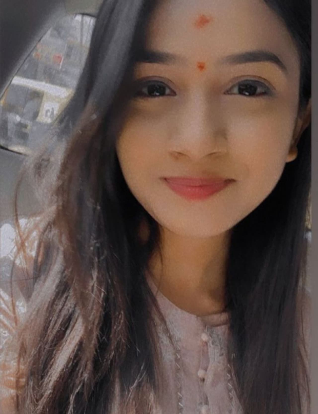 <p>ಜನಪ್ರಿಯ ಧಾರವಾಹಿ ಕನ್ನಡತಿಯಲ್ಲಿ ಭುವಿ ಜೊತೆ ತರಲೆ ಮಾಡೋ ತಂಗಿ ಬಿಂದು ಈಗ ಎಲ್ಲರ ನೆಚ್ಚಿನ ತಂಗಿ ಆಗಿಬಿಟ್ಟಿದ್ದಾರೆ.</p>