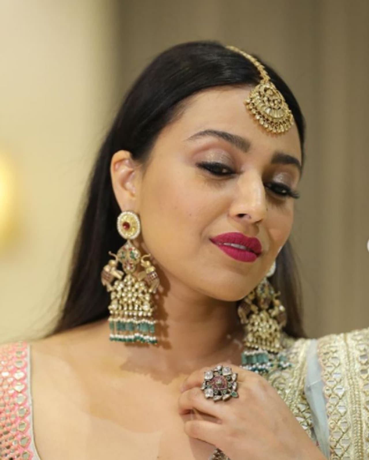 <p>ದೆಹಲಿಯ ಹೋಳಿ ಆಚರಿಸಿದ ನಂತರ ರಾಜಧಾನಿಯಲ್ಲಿ ತನ್ನ ಹೊಸ ಚಿತ್ರದ ಚಿತ್ರೀಕರಣದಲ್ಲಿದ್ದ ಸ್ವರಾ ಭಾಸ್ಕರ್ ಬರ್ತ್ಡೇ ದಿನ ಗೋವಾದಲ್ಲಿದ್ದಾರೆ.</p> <p>ದೆಹಲಿಯ ಹೋಳಿ ಆಚರಿಸಿದ ನಂತರ ರಾಜಧಾನಿಯಲ್ಲಿ ತನ್ನ ಹೊಸ ಚಿತ್ರದ ಚಿತ್ರೀಕರಣದಲ್ಲಿದ್ದ ಸ್ವರಾ ಭಾಸ್ಕರ್ ಬರ್ತ್ಡೇ ದಿನ ಗೋವಾದಲ್ಲಿದ್ದಾರೆ.</p>