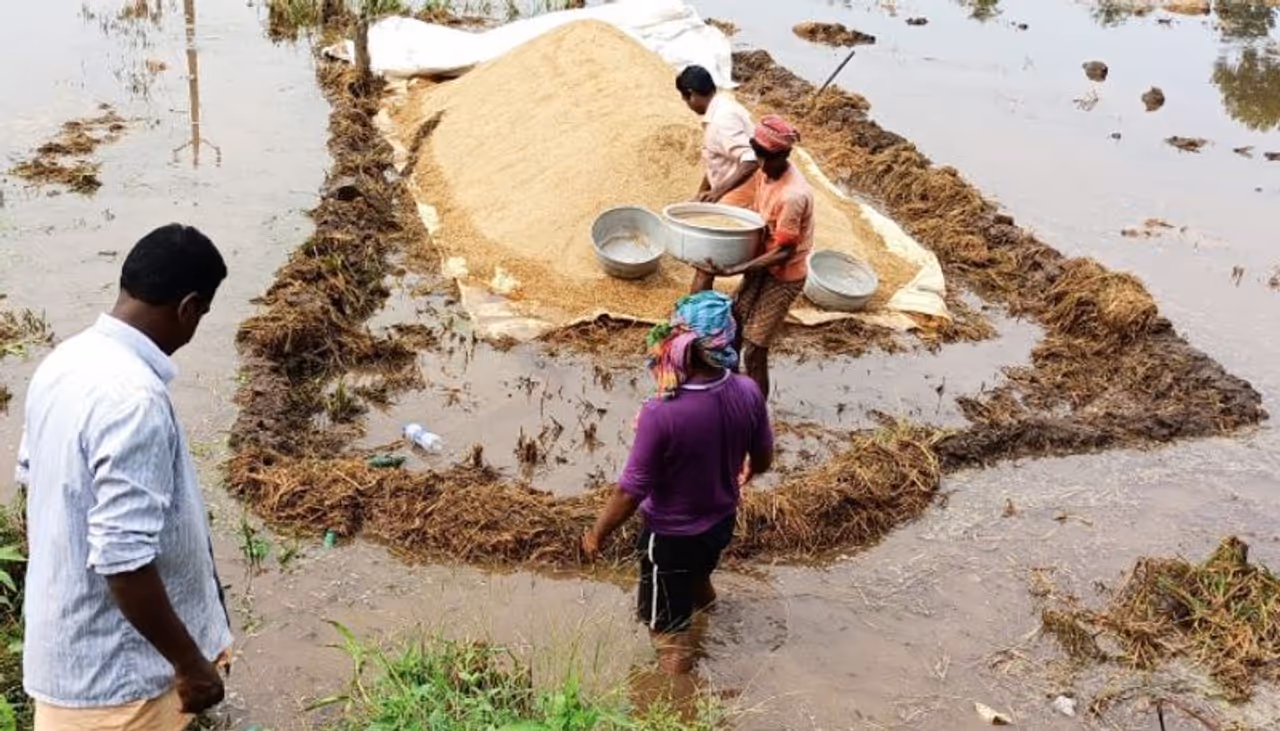 Rains in Andhra Pradesh and Telangana