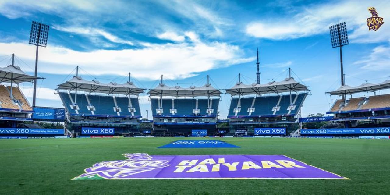 <p>2020 సీజన్ను యూఏఈ వేదికగా నిర్వహించారు. అయితే అప్పుడు ప్రపంచవ్యాప్తంగా కరోనా కేసులు ఉండడం, వైరస్కి ఇంకా వ్యాక్సిన్ అందుబాటులోకి రాకపోవడంతో జనాలకు స్టేడియాల్లోకి అనుమతించలేదు.</p> <p>2020 సీజన్ను యూఏఈ వేదికగా నిర్వహించారు. అయితే అప్పుడు ప్రపంచవ్యాప్తంగా కరోనా కేసులు ఉండడం, వైరస్కి ఇంకా వ్యాక్సిన్ అందుబాటులోకి రాకపోవడంతో జనాలకు స్టేడియాల్లోకి అనుమతించలేదు.</p>