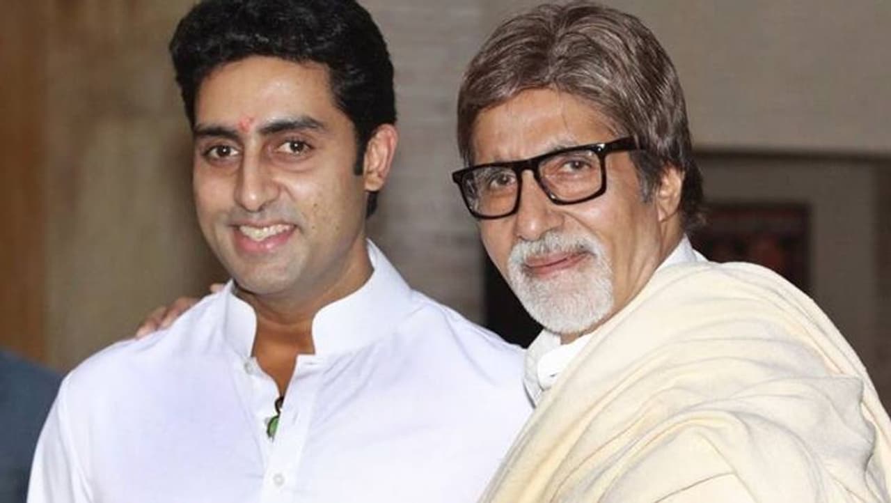 <p>ಯೂಟ್ಯೂಬರ್ ರಣವೀರ್ ಅಲ್ಲಾಬಾದಿಯಾ ಜೊತೆ&nbsp;ಸಂದರ್ಶನದಲ್ಲಿ ಅಭಿಷೇಕ್ ಬಚ್ಚನ್ ತಮ್ಮ ಕುಟುಂಬದ ಕಷ್ಟದ ಸಮಯದ ಬಗ್ಗೆ ಮಾತಾನಾಡಿದ್ದಾರೆ.</p>