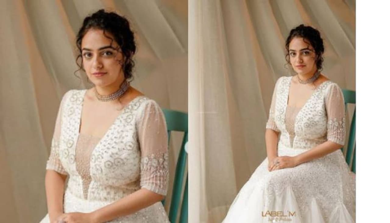 നിത്യയുടെ ഏറ്റവും പുത്തന് ഫോട്ടോഷൂട്ടിന്റെ ചിത്രങ്ങളാണ് ഇപ്പോള് സോഷ്യല് മീഡിയയില് വൈറലാകുന്നത്. നിത്യയുടെ ഏറ്റവും പുത്തന് ഫോട്ടോഷൂട്ടിന്റെ ചിത്രങ്ങളാണ് ഇപ്പോള് സോഷ്യല് മീഡിയയില് വൈറലാകുന്നത്.