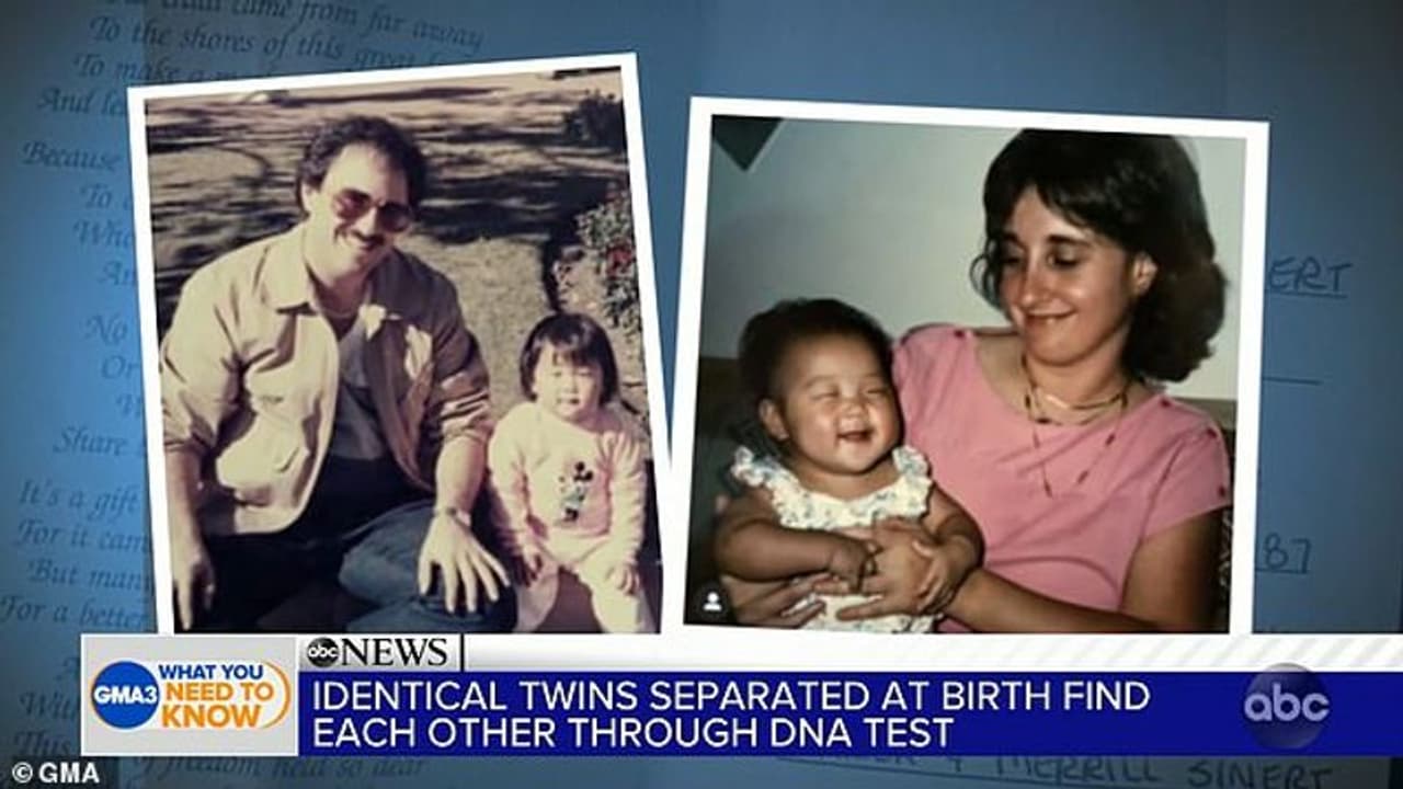 <p>സൗത്ത് കൊറിയയില് ആണ് അവരിരുവരും ജനിച്ചത്. ശേഷം രണ്ട് വ്യത്യസ്ത അമേരിക്കന് കുടുംബം അവരെ ഇരുവരെയും ദത്തെടുത്തു. അവരുടെ പേരുകള് മോളി സിനെര്ട്ട്, എമിലി ബഷ്നെല്. ഡിഎന്എ ടെസ്റ്റിലൂടെ തങ്ങളുടെ ജനനരഹസ്യം അറിയുന്നതുവരെ കാണാന് പോലും തന്നെപ്പോലെ ഇരിക്കുന്ന ഒരു ഇരട്ട സഹോദരി തനിക്കുണ്ട് എന്ന് അവരിരുവരും തിരിച്ചറിഞ്ഞില്ല. </p> <p>സൗത്ത് കൊറിയയില് ആണ് അവരിരുവരും ജനിച്ചത്. ശേഷം രണ്ട് വ്യത്യസ്ത അമേരിക്കന് കുടുംബം അവരെ ഇരുവരെയും ദത്തെടുത്തു. അവരുടെ പേരുകള് മോളി സിനെര്ട്ട്, എമിലി ബഷ്നെല്. ഡിഎന്എ ടെസ്റ്റിലൂടെ തങ്ങളുടെ ജനനരഹസ്യം അറിയുന്നതുവരെ കാണാന് പോലും തന്നെപ്പോലെ ഇരിക്കുന്ന ഒരു ഇരട്ട സഹോദരി തനിക്കുണ്ട് എന്ന് അവരിരുവരും തിരിച്ചറിഞ്ഞില്ല. </p>