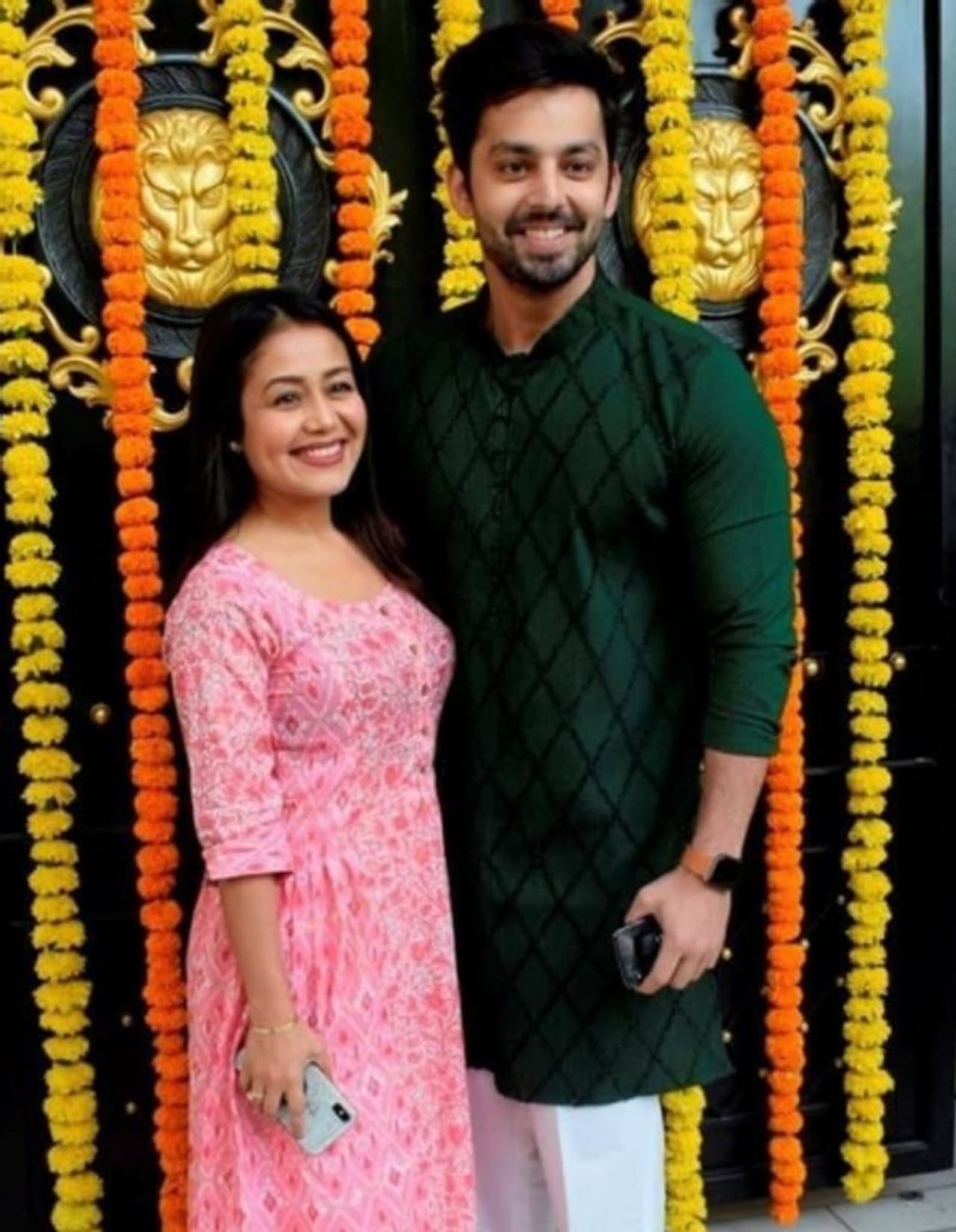 <p>ನಟ ಹಿಮಾನ್ಶ್ ಕೊಹ್ಲಿ ಮತ್ತು ಗಾಯಕಿ ನೇಹಾ ಕಕ್ಕರ್ ಅವರು 2018 ರಲ್ಲಿ ಬ್ರೇಕಪ್ ಮಾಡಿಕೊಂಡಿದ್ದರು.</p>