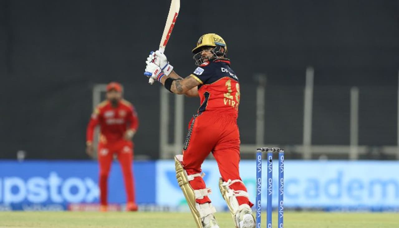 <p>ఐపీఎల్ 2021 సీజన్ను చాలా పాజిటివ్గా ఆరంభించింది రాయల్ ఛాలెంజర్స్ బెంగళూరు. వరుసగా నాలుగు మ్యాచుల్లో గెలిచి, టాప్ క్లాస్ పర్ఫామెన్స్ ఇచ్చింది. అయితే సీఎస్కేతో జరిగిన మ్యాచ్ తర్వాత ఆర్సీబీ కథ మళ్లీ మొదటికొచ్చింది...</p> <p>ఐపీఎల్ 2021 సీజన్ను చాలా పాజిటివ్గా ఆరంభించింది రాయల్ ఛాలెంజర్స్ బెంగళూరు. వరుసగా నాలుగు మ్యాచుల్లో గెలిచి, టాప్ క్లాస్ పర్ఫామెన్స్ ఇచ్చింది. అయితే సీఎస్కేతో జరిగిన మ్యాచ్ తర్వాత ఆర్సీబీ కథ మళ్లీ మొదటికొచ్చింది...</p>