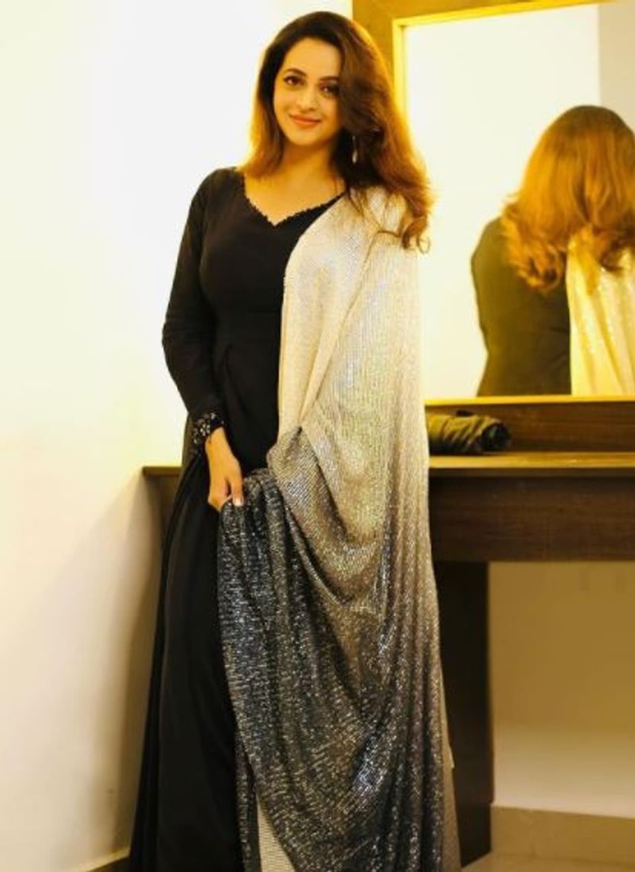 <p>ஸ்லிம் தேவதையாக மாறி விதவிதமாக போஸ் கொடுத்த பாவனா </p> <p>ஸ்லிம் தேவதையாக மாறி விதவிதமாக போஸ் கொடுத்த பாவனா </p>