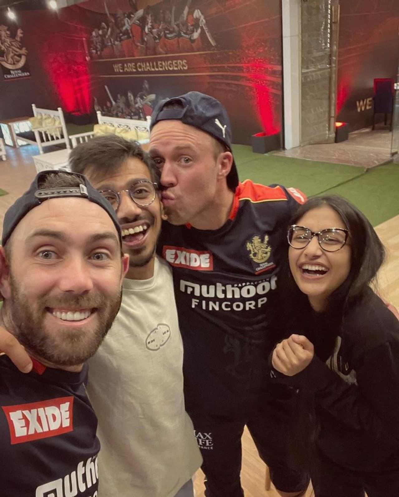 <p>ಯುಜ್ವೇಂದ್ರ ಚಾಹಲ್ ಅವರ ಪತ್ನಿ ಧನಶ್ರೀ ಇತ್ತೀಚೆಗೆ ತಮ್ಮ ಕೆಲವು ಫೋಟೋಗಳನ್ನು ತಮ್ಮ ಇನ್ಸ್ಟಾಗ್ರಾಮ್‌ನಲ್ಲಿ ಹಂಚಿಕೊಂಡಿದ್ದಾರೆ.&nbsp;</p>