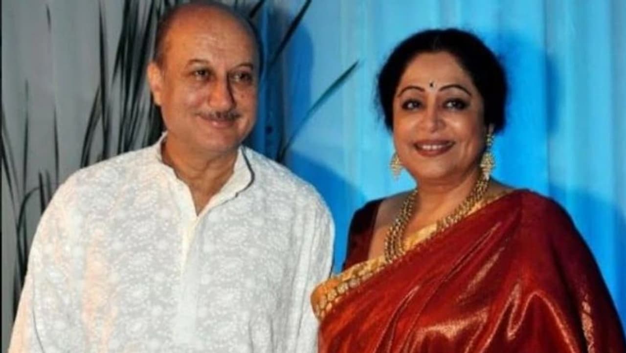 <p>Bollywood actor Anupam Kher is very active on social media and keeps updating his fans and followers about his wife Kirron Kher's health. </p> <p>Bollywood actor Anupam Kher is very active on social media and keeps updating his fans and followers about his wife Kirron Kher's health. </p>