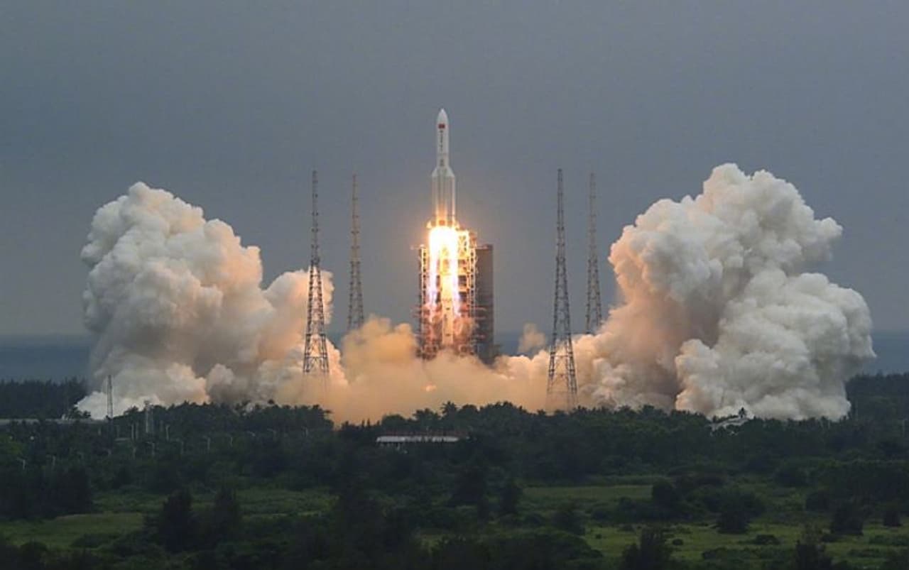 <p>China National Space Administration has announced that remnants of its biggest rocket, Long March 5B, went down in the Indian Ocean near the Maldives on Sunday. <br /> </p><p>China Manned Space Engineering Office said that the remnants of the rocket re entered the Earth's atmosphere at 10.24 am Beijing time (07:54 IST) and fell at 72.47 degrees east longitude and 2.65 degrees north latitude.</p> <p>China National Space Administration has announced that remnants of its biggest rocket, Long March 5B, went down in the Indian Ocean near the Maldives on Sunday. <br /> </p><p>China Manned Space Engineering Office said that the remnants of the rocket re entered the Earth's atmosphere at 10.24 am Beijing time (07:54 IST) and fell at 72.47 degrees east longitude and 2.65 degrees north latitude.</p>