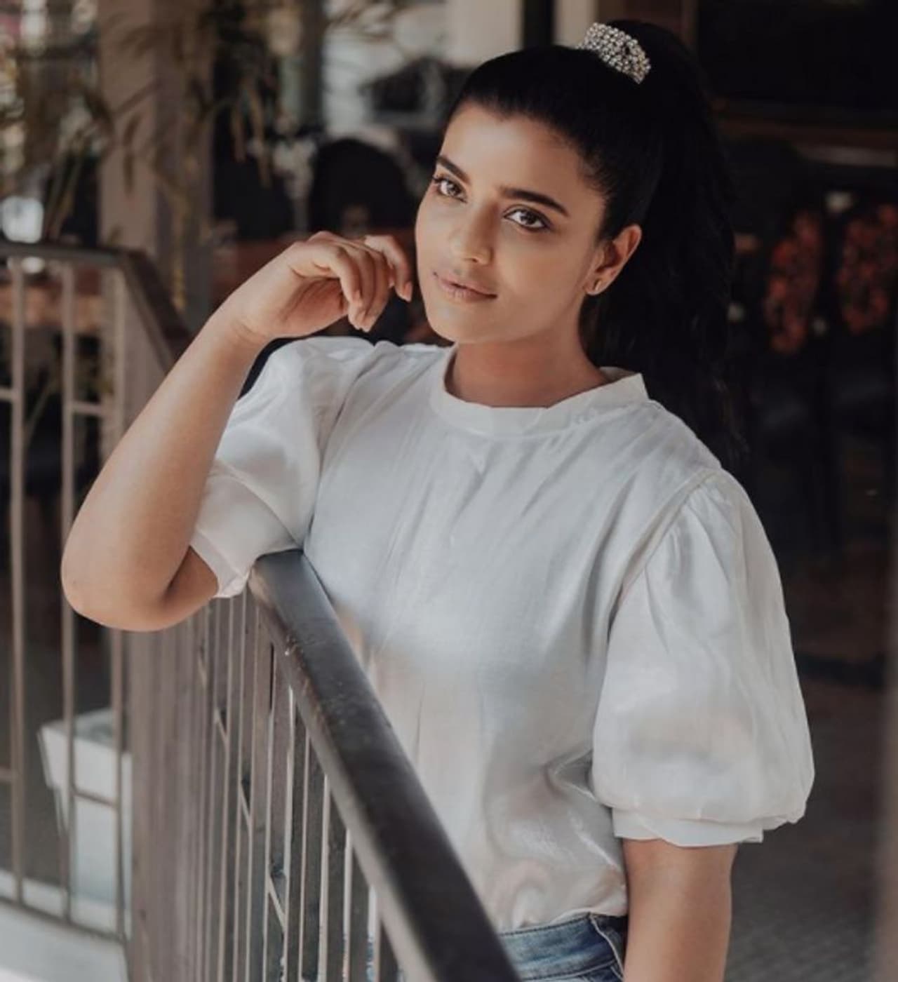 <p>ನನ್ನನ್ನು ಯಾರೂ ಸಪೋರ್ಟ್ ಮಾಡಲಿಲ್ಲ, ನನ್ನನ್ನು ನಾನೇ ಸಪೋರ್ಟ್ ಮಾಡಿದೆ ಎನ್ನುತ್ತಾರೆ ಕಾಲಿವುಡ್ನ ಬಹುಬೇಡಿಕೆಯ ನಟಿ.</p> <p>ನನ್ನನ್ನು ಯಾರೂ ಸಪೋರ್ಟ್ ಮಾಡಲಿಲ್ಲ, ನನ್ನನ್ನು ನಾನೇ ಸಪೋರ್ಟ್ ಮಾಡಿದೆ ಎನ್ನುತ್ತಾರೆ ಕಾಲಿವುಡ್ನ ಬಹುಬೇಡಿಕೆಯ ನಟಿ.</p>