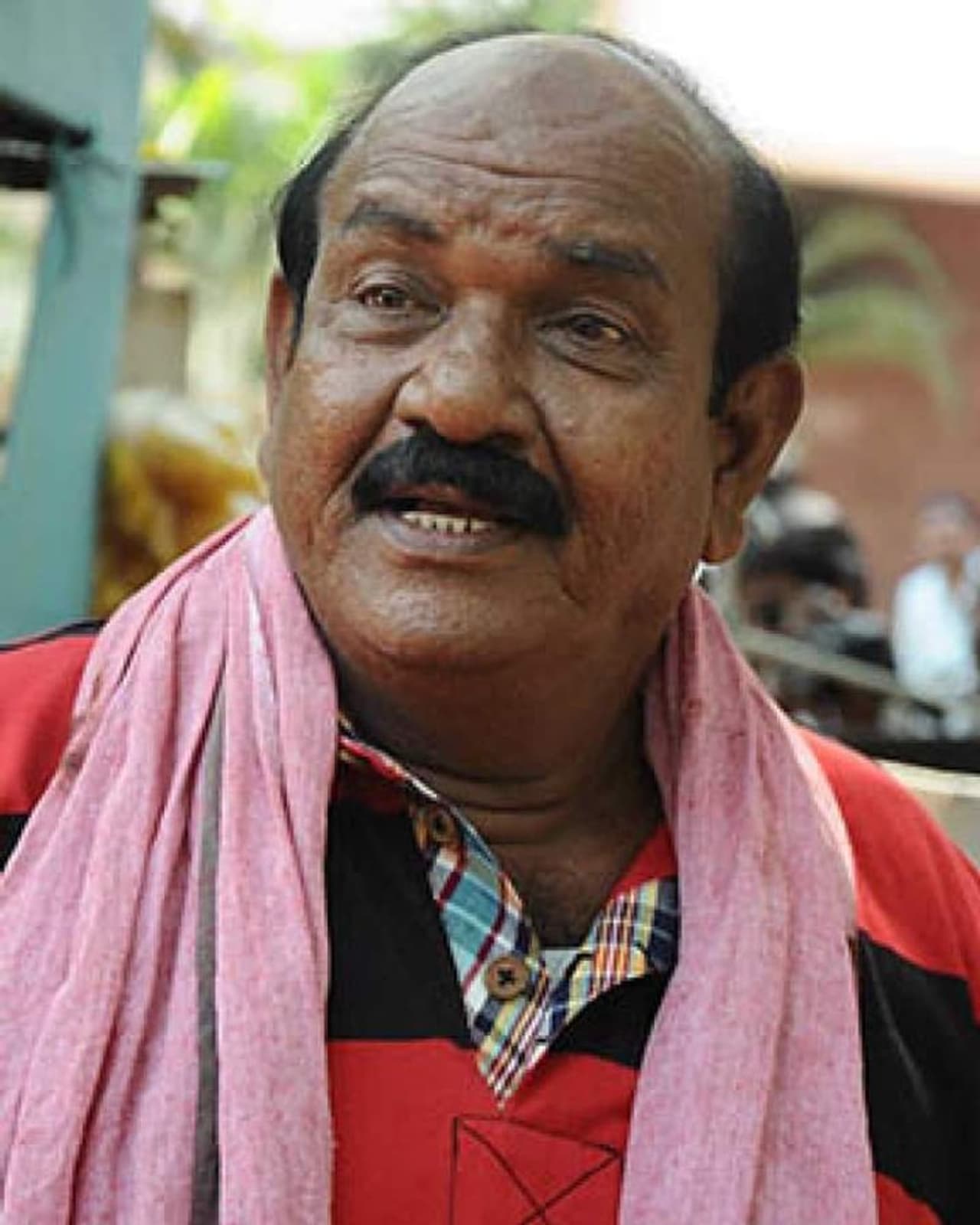 <p>தமிழ் திரையுலகில் கொரோனா நெருக்கடி காலத்தில் அடுத்தடுத்து திரையுலகினர் மரணிக்கும் செய்திகள் மக்களை பெருச்சோகத்தில் ஆழ்த்தி வருகிறது. </p> <p>தமிழ் திரையுலகில் கொரோனா நெருக்கடி காலத்தில் அடுத்தடுத்து திரையுலகினர் மரணிக்கும் செய்திகள் மக்களை பெருச்சோகத்தில் ஆழ்த்தி வருகிறது. </p>