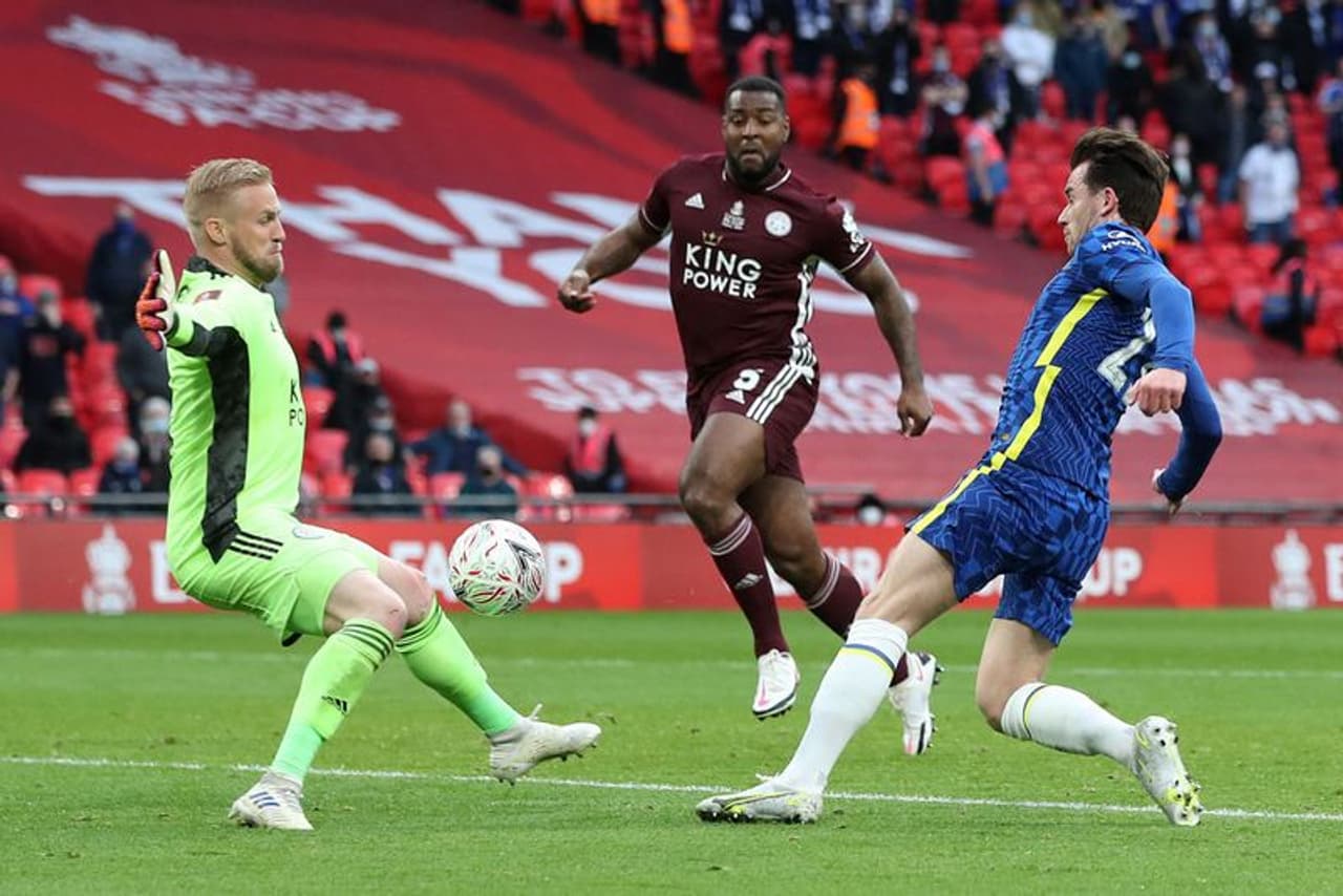 <p>With a couple of more matchdays to go, the 2020 21 English Premier League is all set for a thrilling end. The title race is already decided, with Manchester City having won it. However, the race for the top four is still on, including defending champion Liverpool in it, as we take a look at the preview of Matchday 37 this week, involving the top sides.</p>