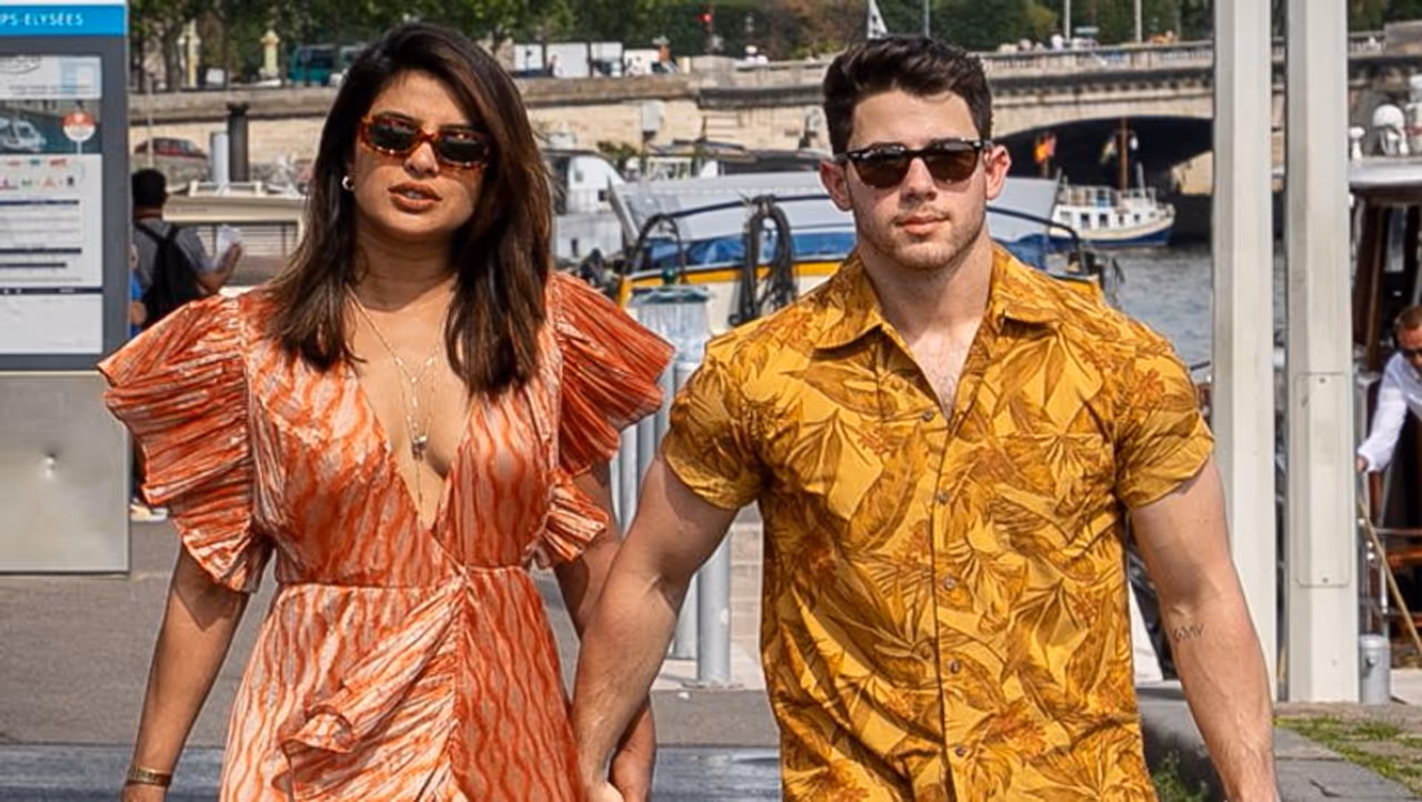 <p>ನಟಿ ಪ್ರಿಯಾಂಕಾ ಚೋಪ್ರಾ ಅವರ ಪತಿ ನಿಕ್ ಜೊನಾಸ್ ಅವರು ಇತ್ತೀಚೆಗೆ ಬೈಕು ಅಪಘಾತವಾಗಿತ್ತು. </p> <p>ನಟಿ ಪ್ರಿಯಾಂಕಾ ಚೋಪ್ರಾ ಅವರ ಪತಿ ನಿಕ್ ಜೊನಾಸ್ ಅವರು ಇತ್ತೀಚೆಗೆ ಬೈಕು ಅಪಘಾತವಾಗಿತ್ತು. </p>