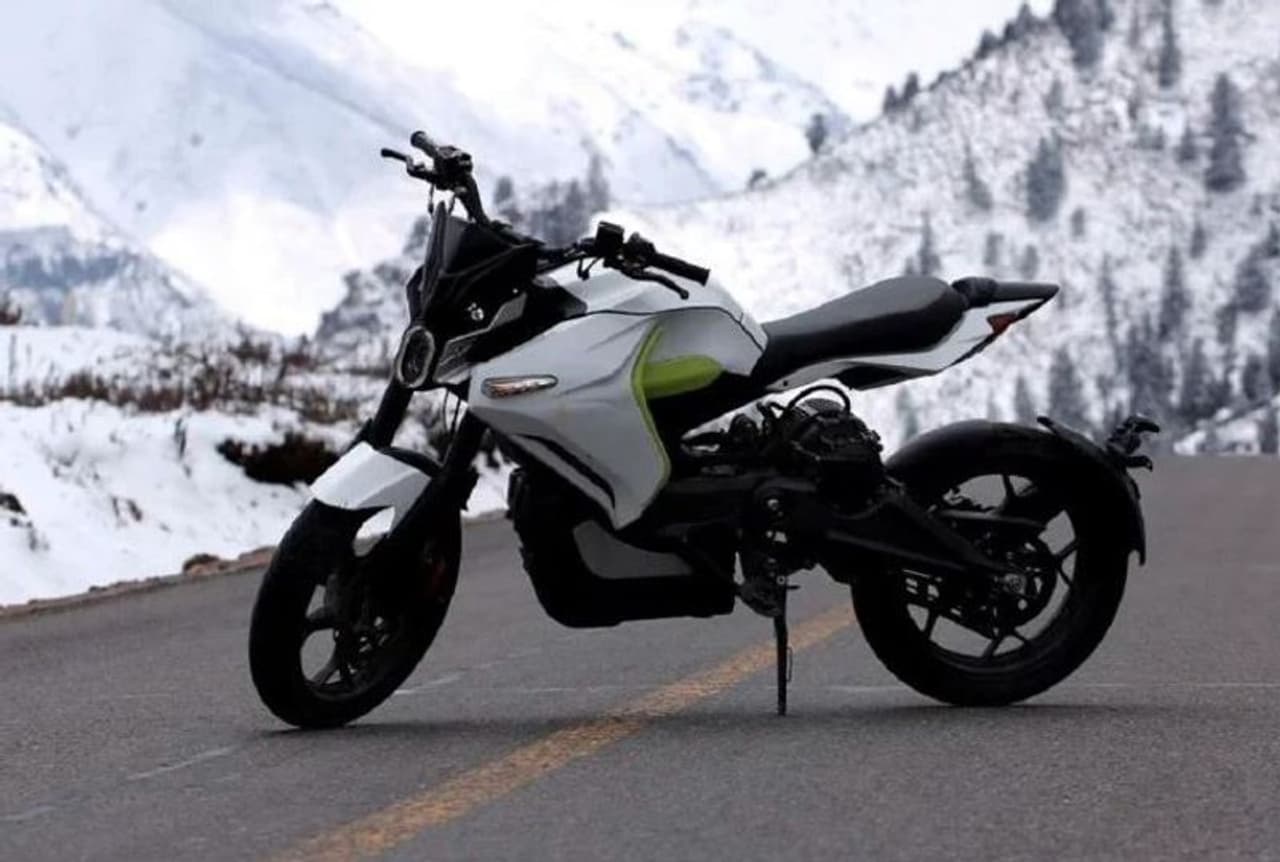 <p> వీటిలో కొన్ని కంపెనీల గురించి మీకు తెలిసి ఉండకపోవచ్చు. వోజ్ అనేది ద్విచక్ర వాహన విభాగానికి చెందిన ఎలక్ట్రిక్ మొబిలిటీ సొల్యూషన్స్ అందించే బ్రాండ్. వోజ్ తాజాగా ఒక కొత్త ఎలక్ట్రిక్ బైక్ వోజ్ ఇఆర్ 10ను ఇటాలియన్ మార్కెట్లో ప్రవేశపెట్టింది. <br /> </p> <p> వీటిలో కొన్ని కంపెనీల గురించి మీకు తెలిసి ఉండకపోవచ్చు. వోజ్ అనేది ద్విచక్ర వాహన విభాగానికి చెందిన ఎలక్ట్రిక్ మొబిలిటీ సొల్యూషన్స్ అందించే బ్రాండ్. వోజ్ తాజాగా ఒక కొత్త ఎలక్ట్రిక్ బైక్ వోజ్ ఇఆర్ 10ను ఇటాలియన్ మార్కెట్లో ప్రవేశపెట్టింది. <br /> </p>